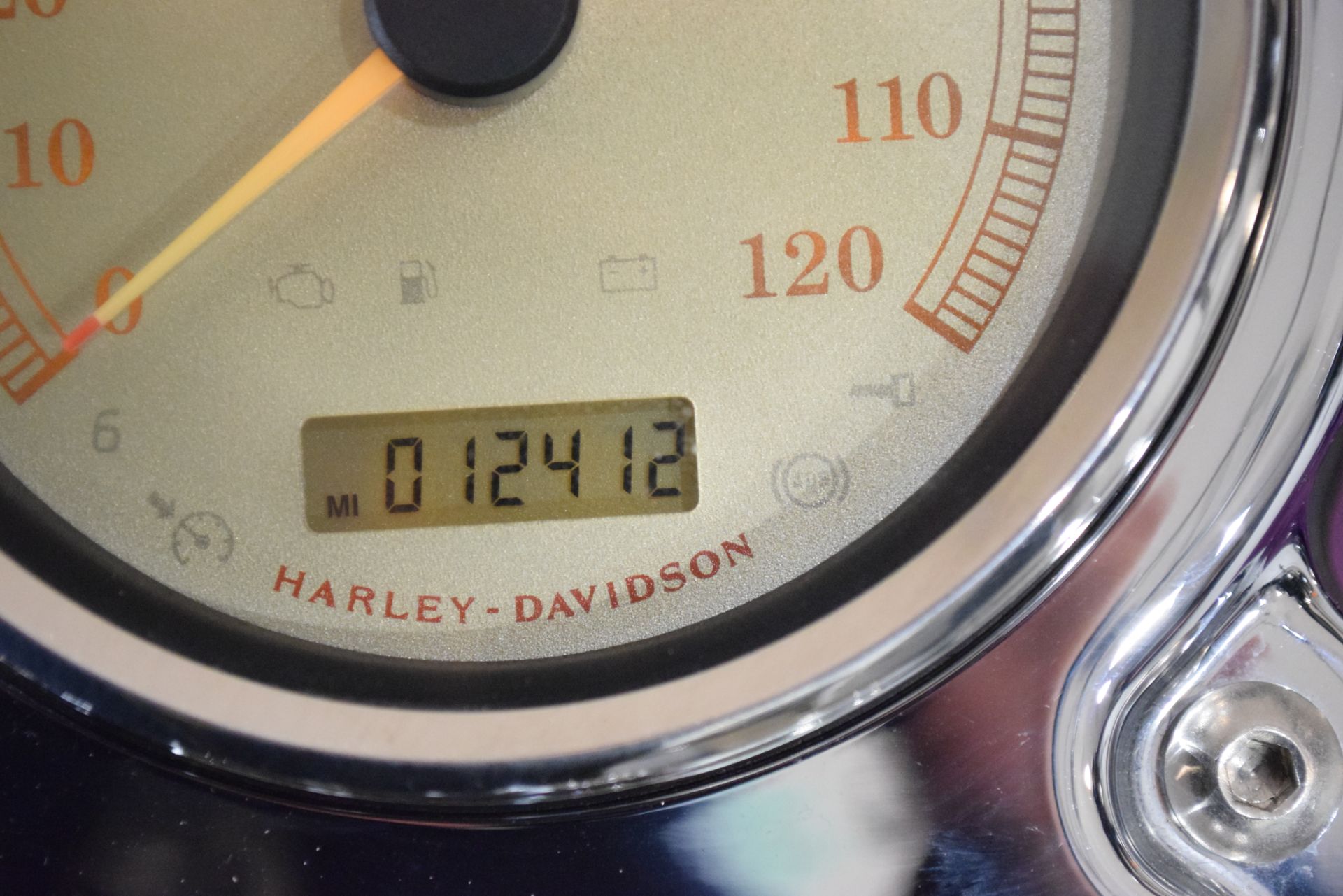 2011 Harley-Davidson Dyna® Super Glide® Custom in Wauconda, Illinois - Photo 28