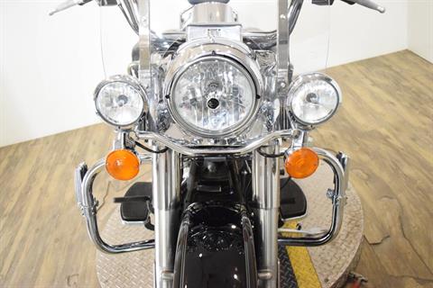2010 Harley-Davidson Road King® Classic in Wauconda, Illinois - Photo 12