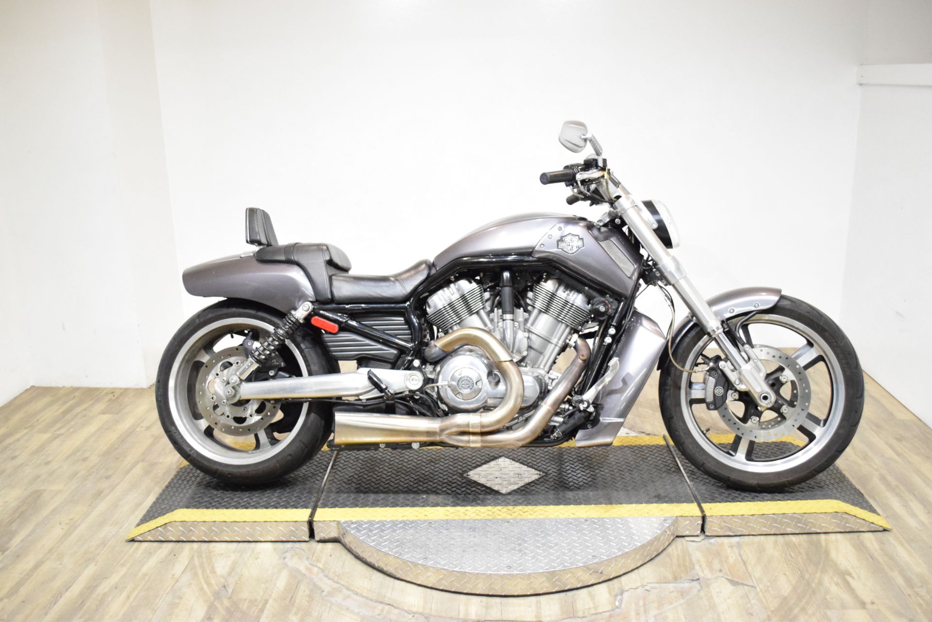 2014 Harley-Davidson V-Rod Muscle® in Wauconda, Illinois - Photo 1