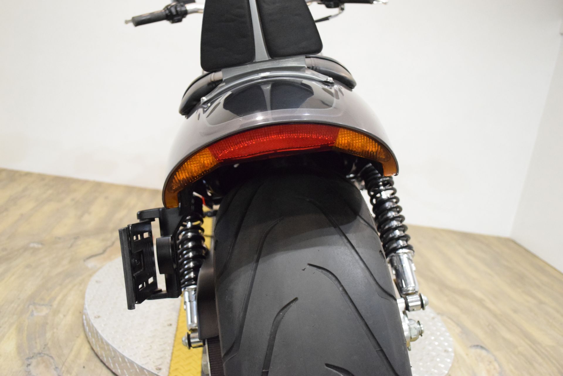 2014 Harley-Davidson V-Rod Muscle® in Wauconda, Illinois - Photo 25
