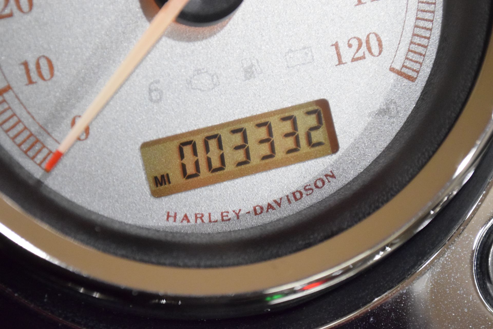2011 Harley-Davidson Dyna® Wide Glide® in Wauconda, Illinois - Photo 28