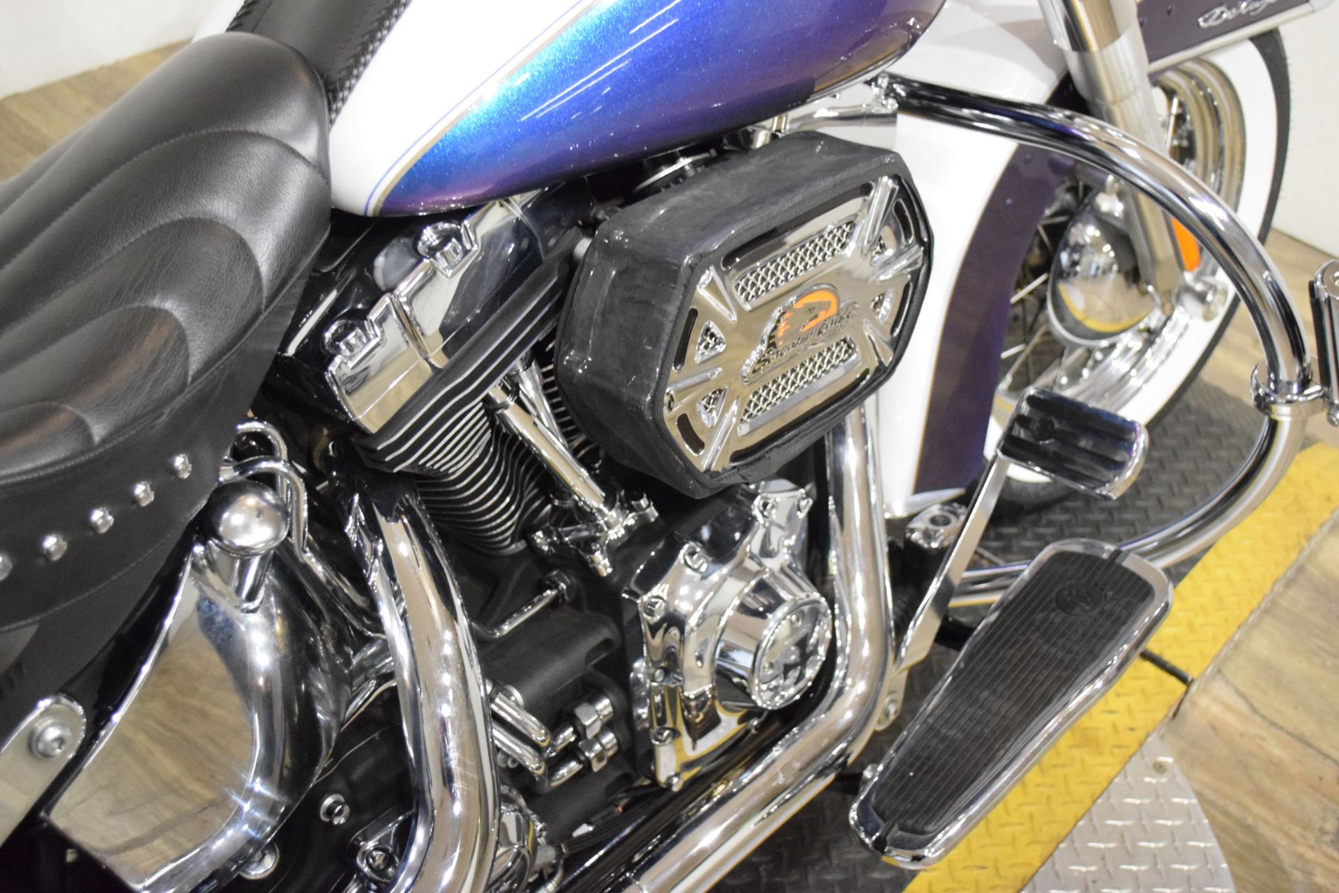 2010 Harley-Davidson Softail® Deluxe in Wauconda, Illinois - Photo 6