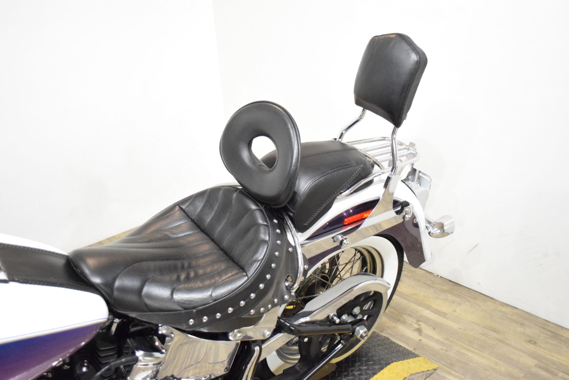 2010 Harley-Davidson Softail® Deluxe in Wauconda, Illinois - Photo 17