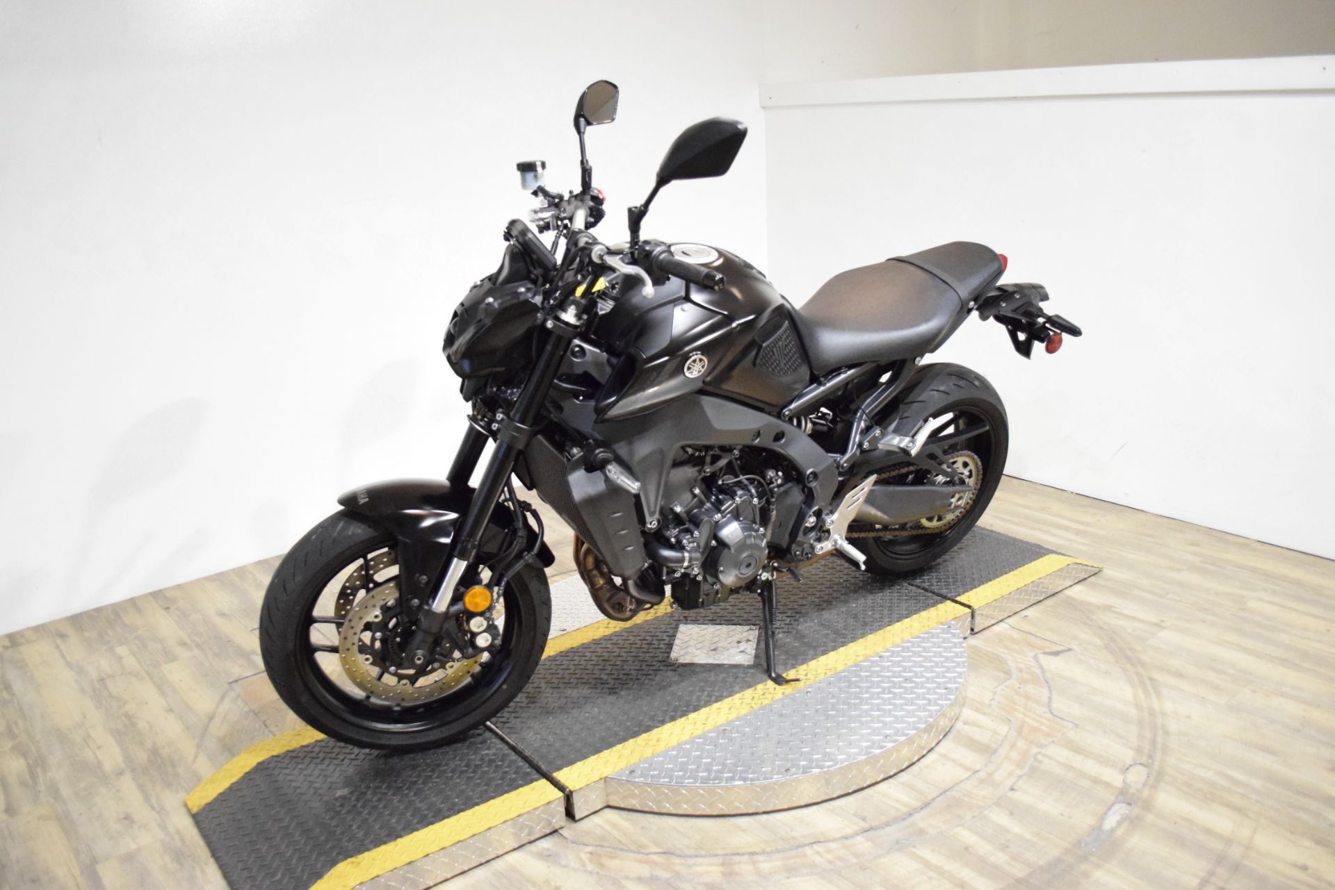 2022 Yamaha MT-09 in Wauconda, Illinois - Photo 21