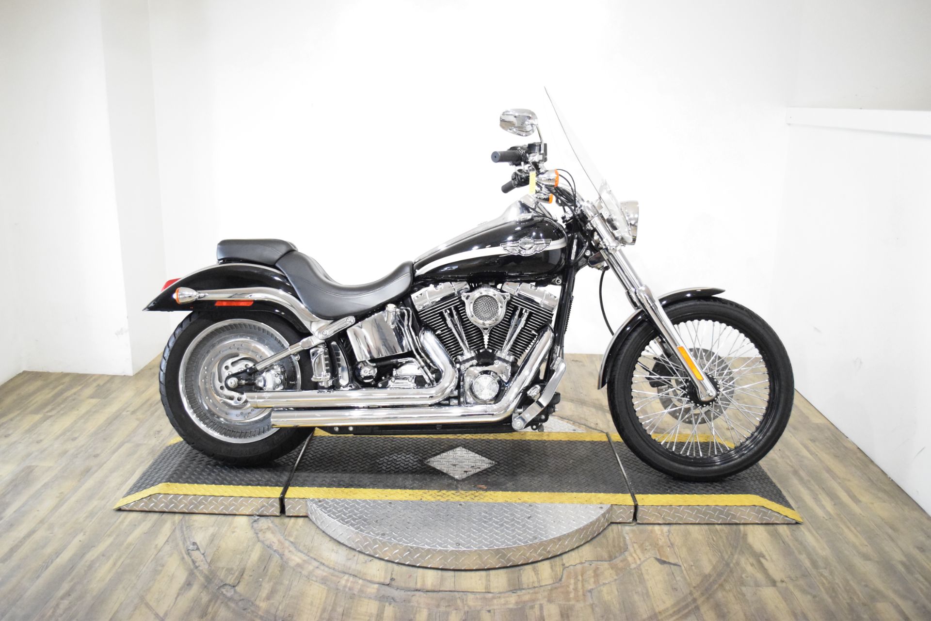 2003 Harley-Davidson FXSTD/FXSTDI Softail®  Deuce™ in Wauconda, Illinois - Photo 1