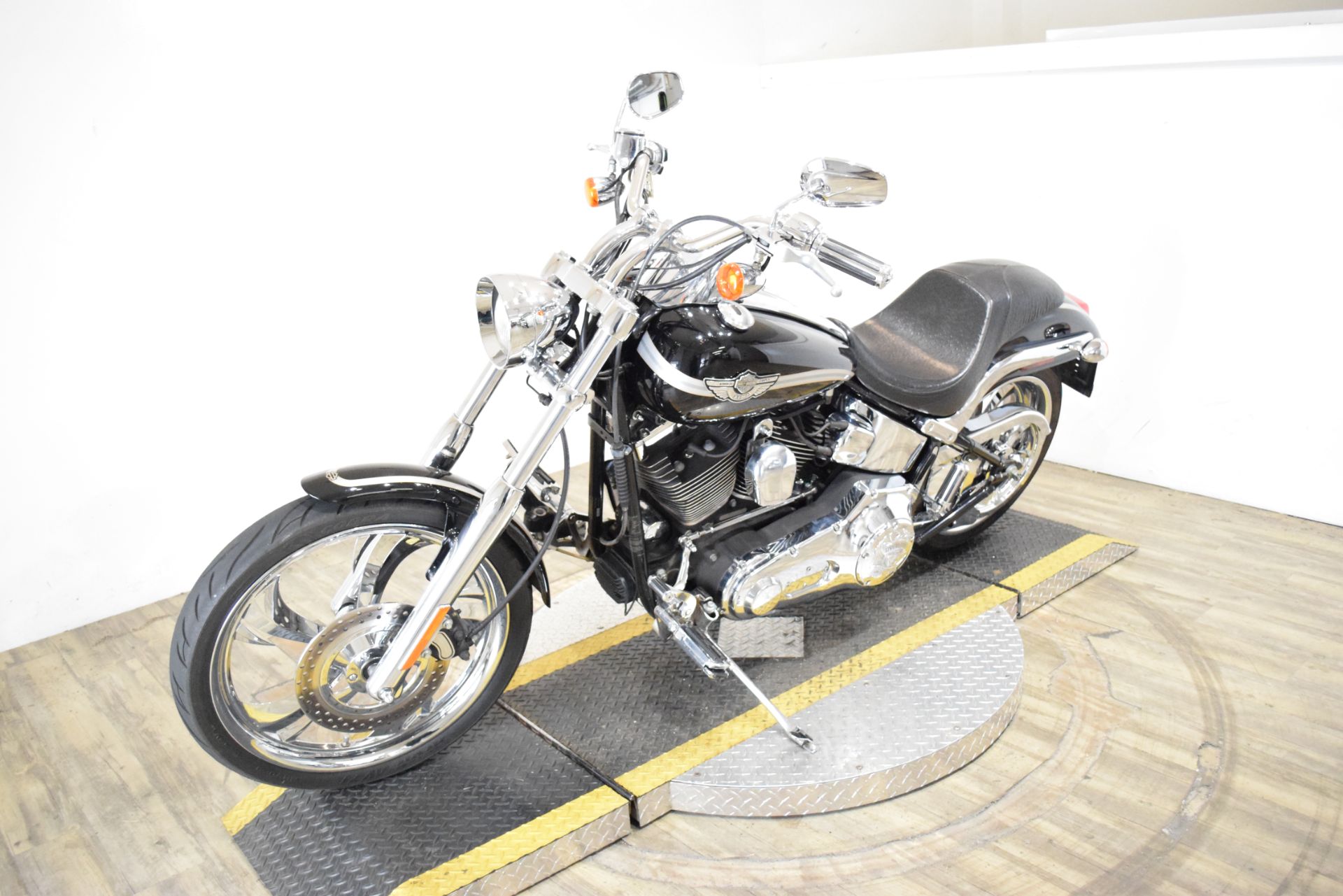 2003 Harley-Davidson FXSTD/FXSTDI Softail®  Deuce™ in Wauconda, Illinois - Photo 23