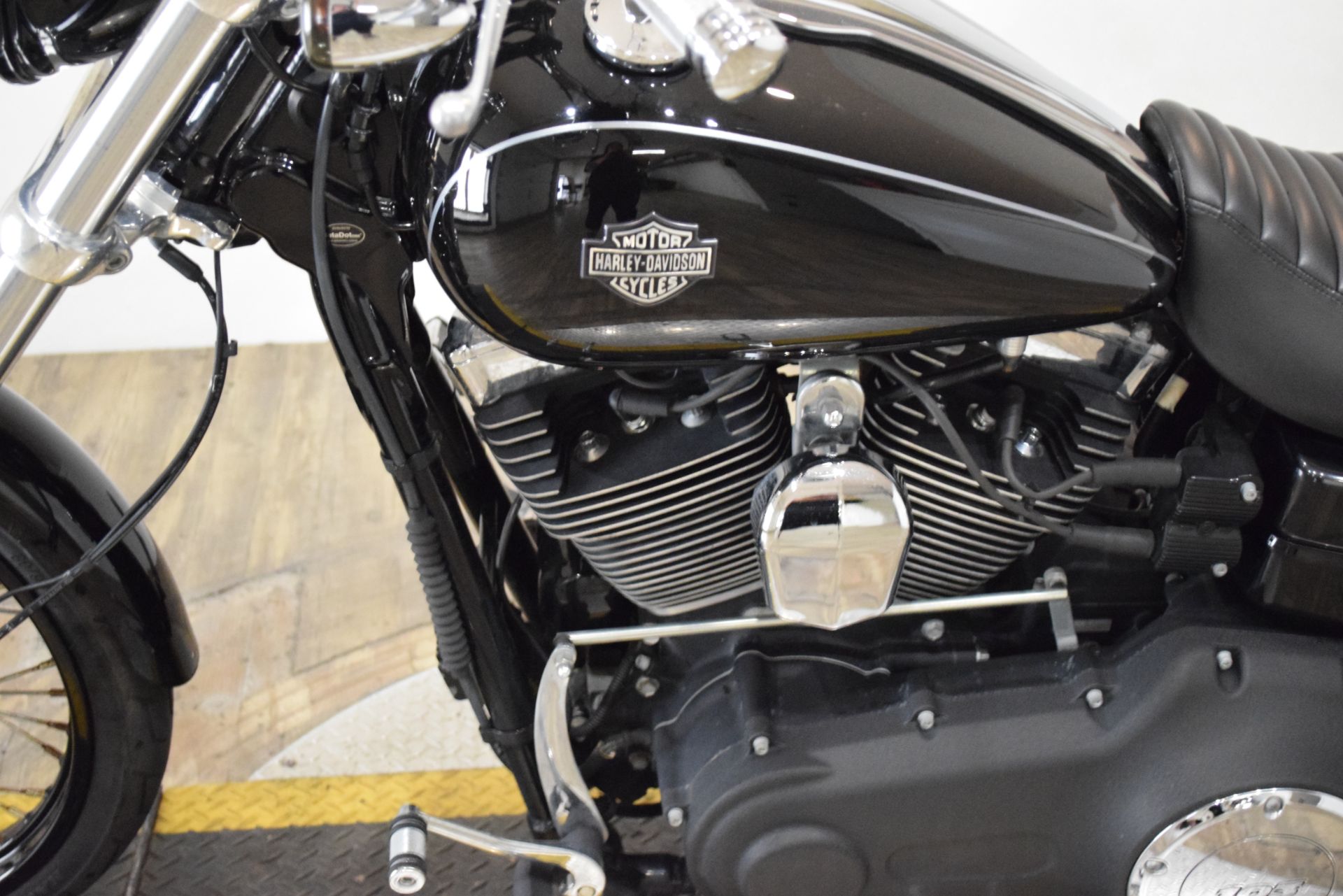 2016 Harley-Davidson Wide Glide® in Wauconda, Illinois - Photo 18