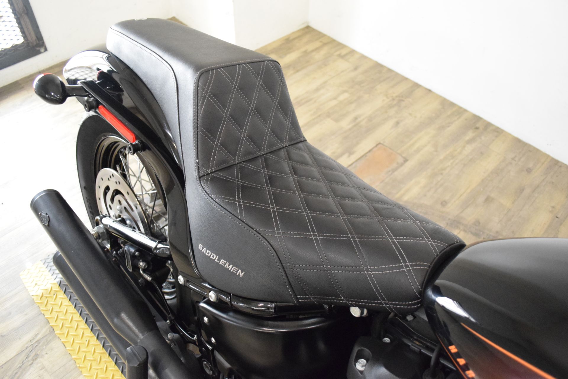 2021 Harley-Davidson Street Bob® 114 in Wauconda, Illinois - Photo 6