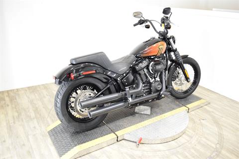 2021 Harley-Davidson Street Bob® 114 in Wauconda, Illinois - Photo 10