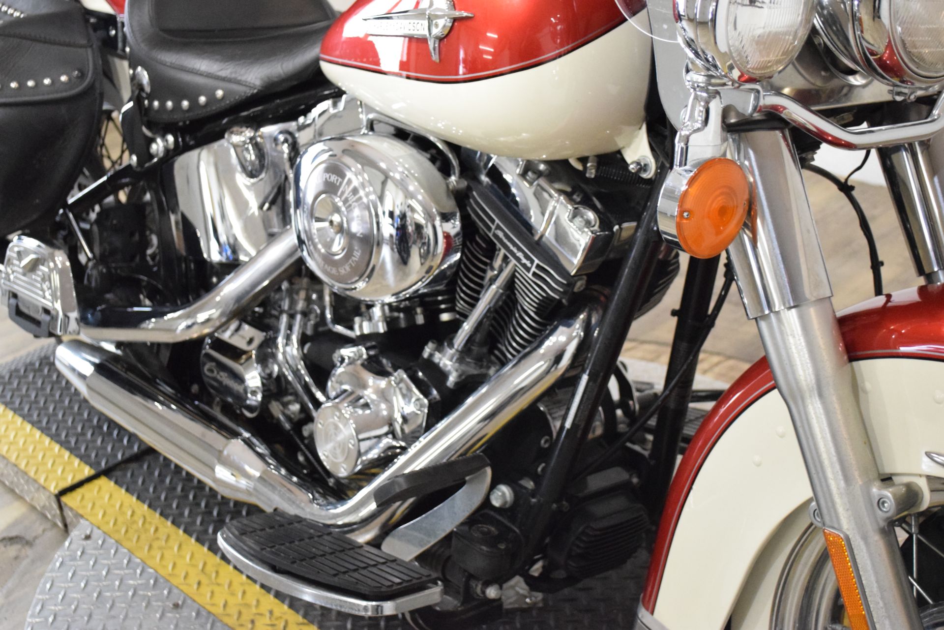 2002 Harley-Davidson FLSTCI Heritage Softail Classic in Wauconda, Illinois - Photo 4