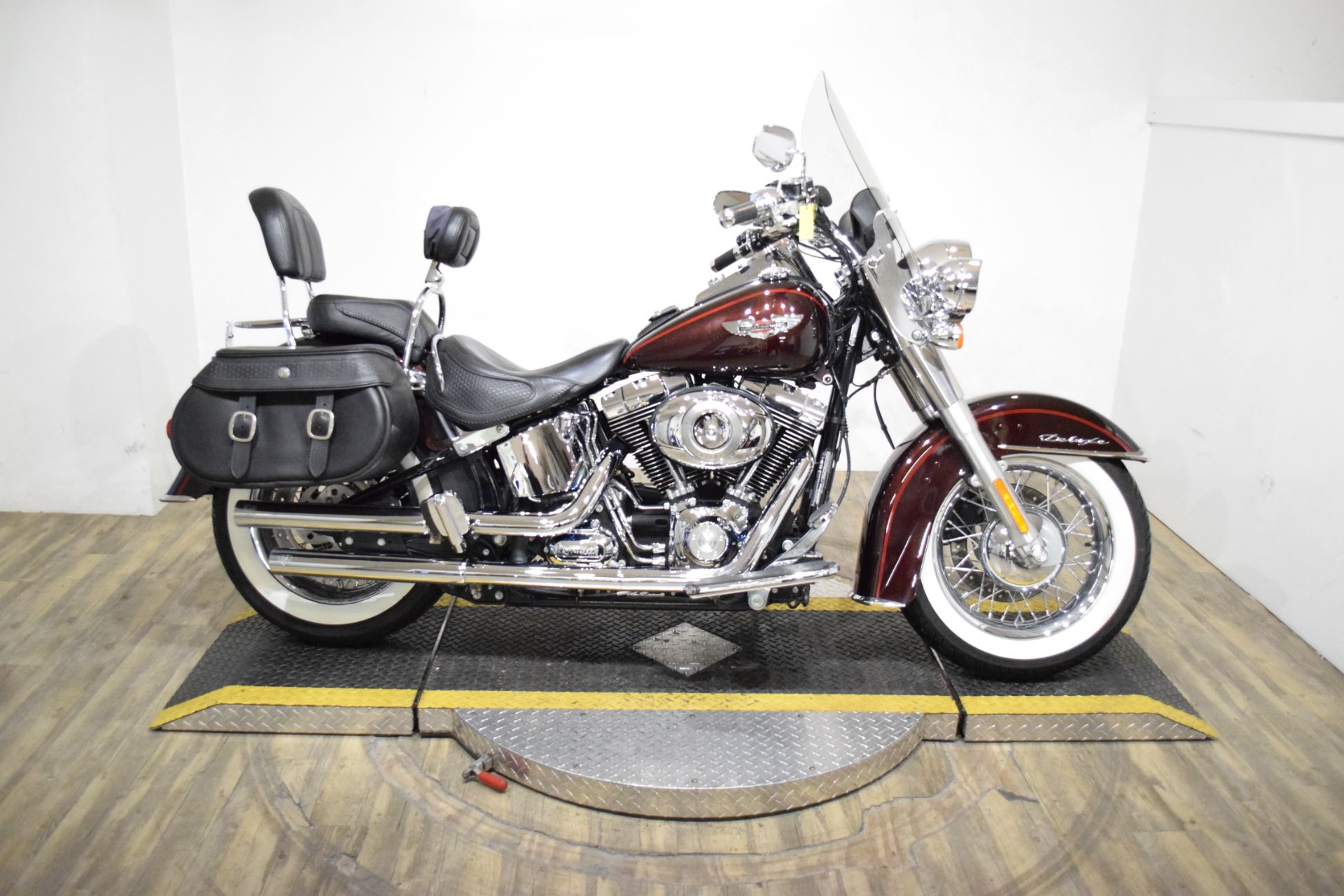 2011 Harley-Davidson Softail® Deluxe in Wauconda, Illinois - Photo 1