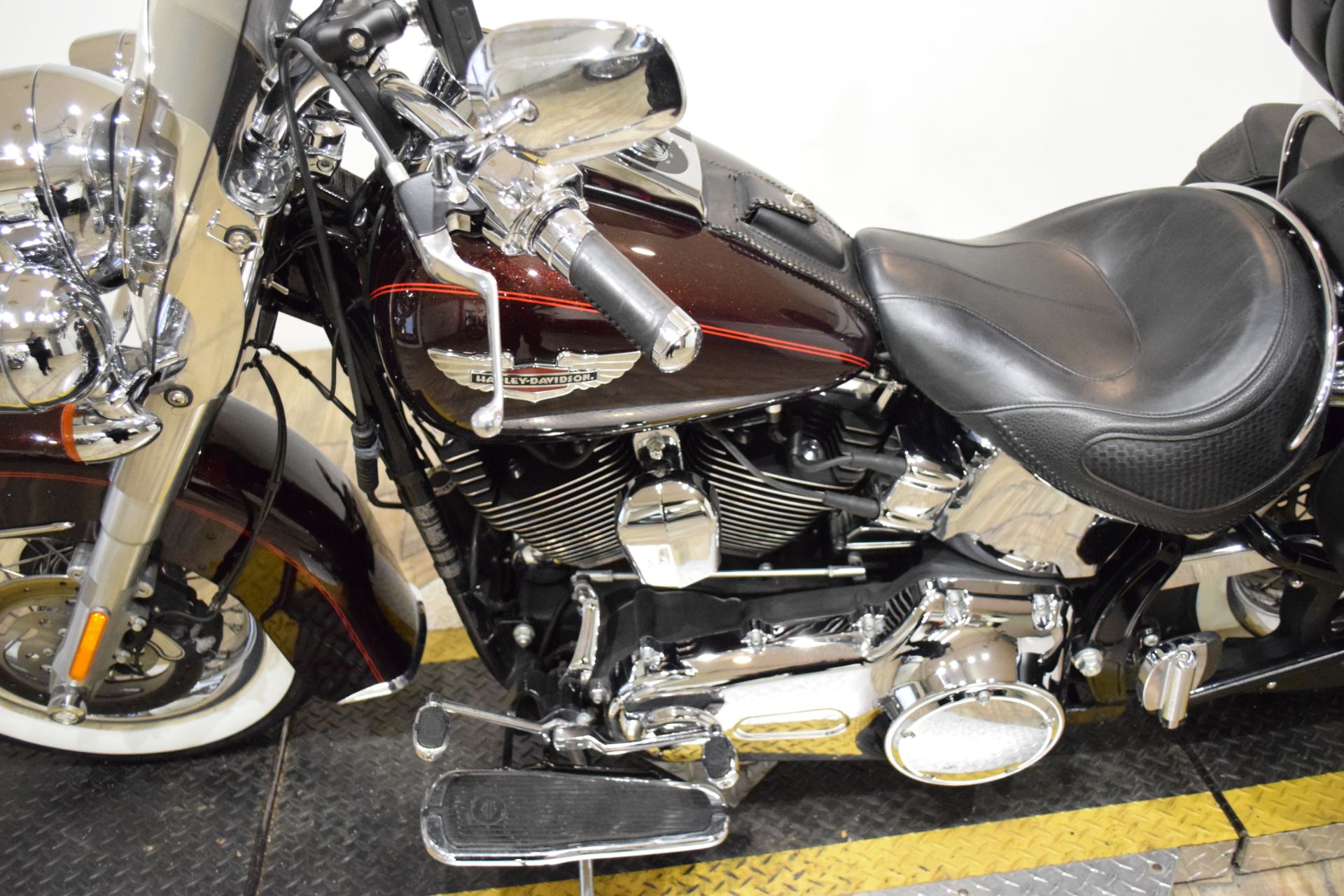 2011 Harley-Davidson Softail® Deluxe in Wauconda, Illinois - Photo 18