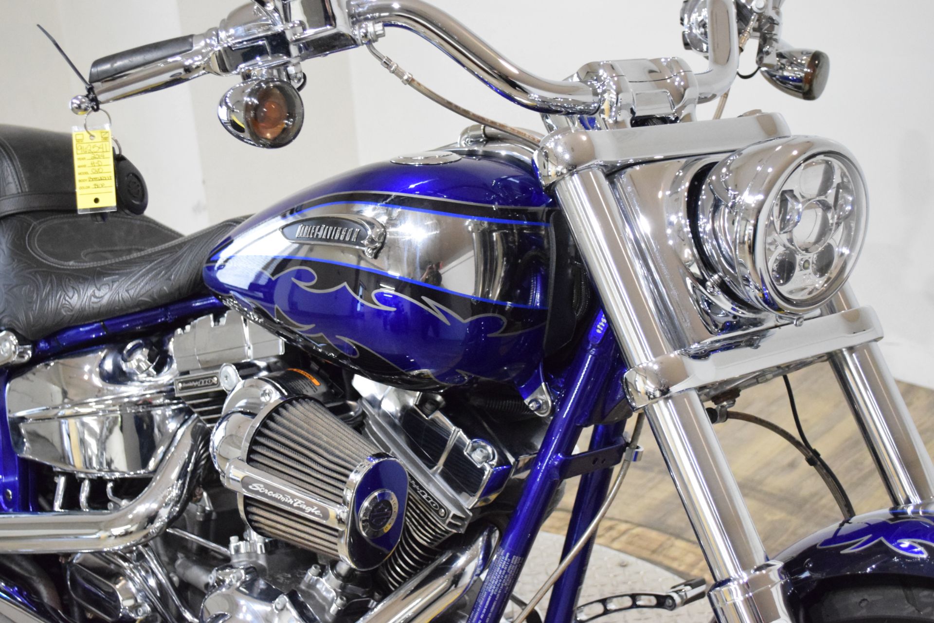 2014 Harley-Davidson CVO™ Breakout® in Wauconda, Illinois - Photo 3