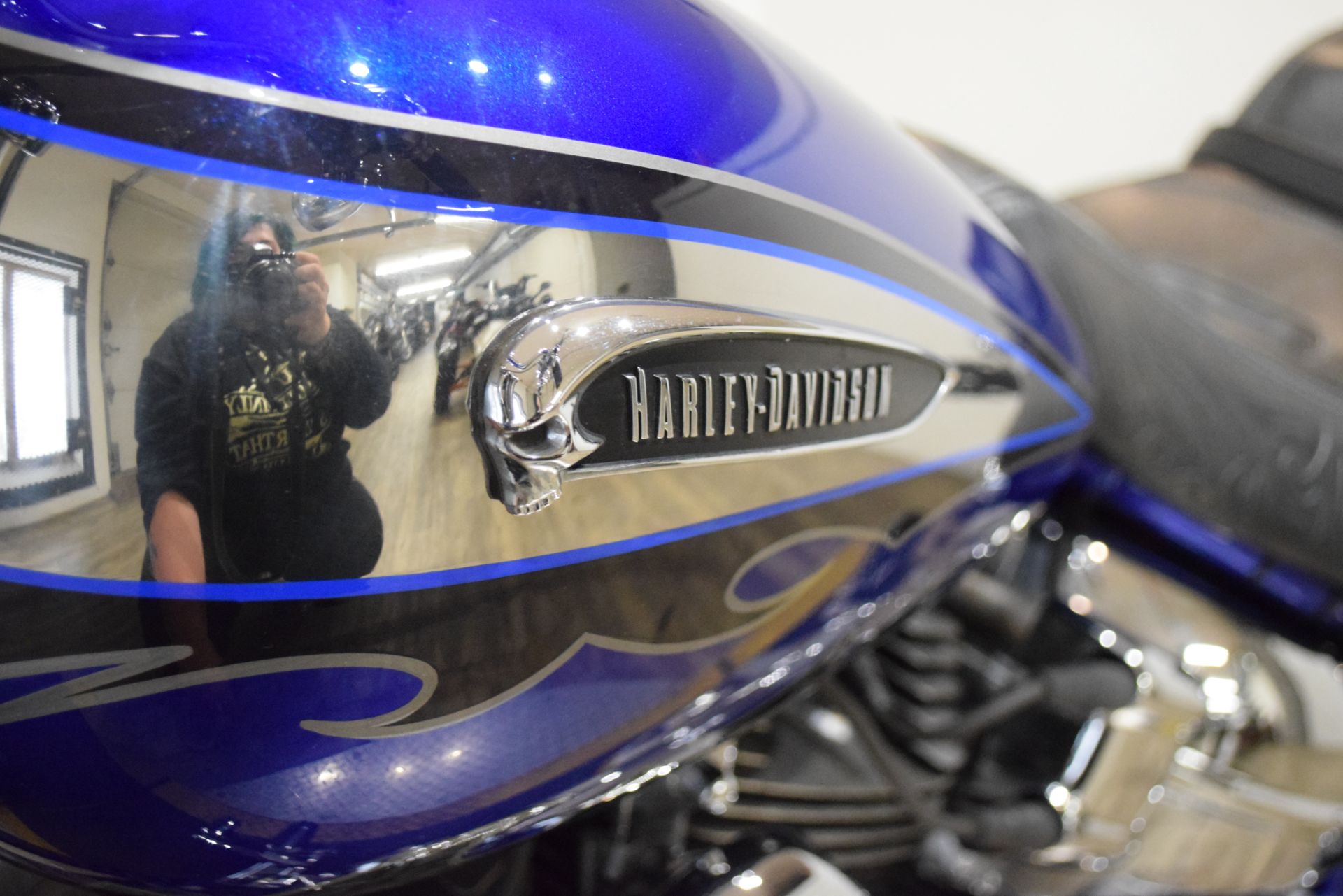 2014 Harley-Davidson CVO™ Breakout® in Wauconda, Illinois - Photo 20