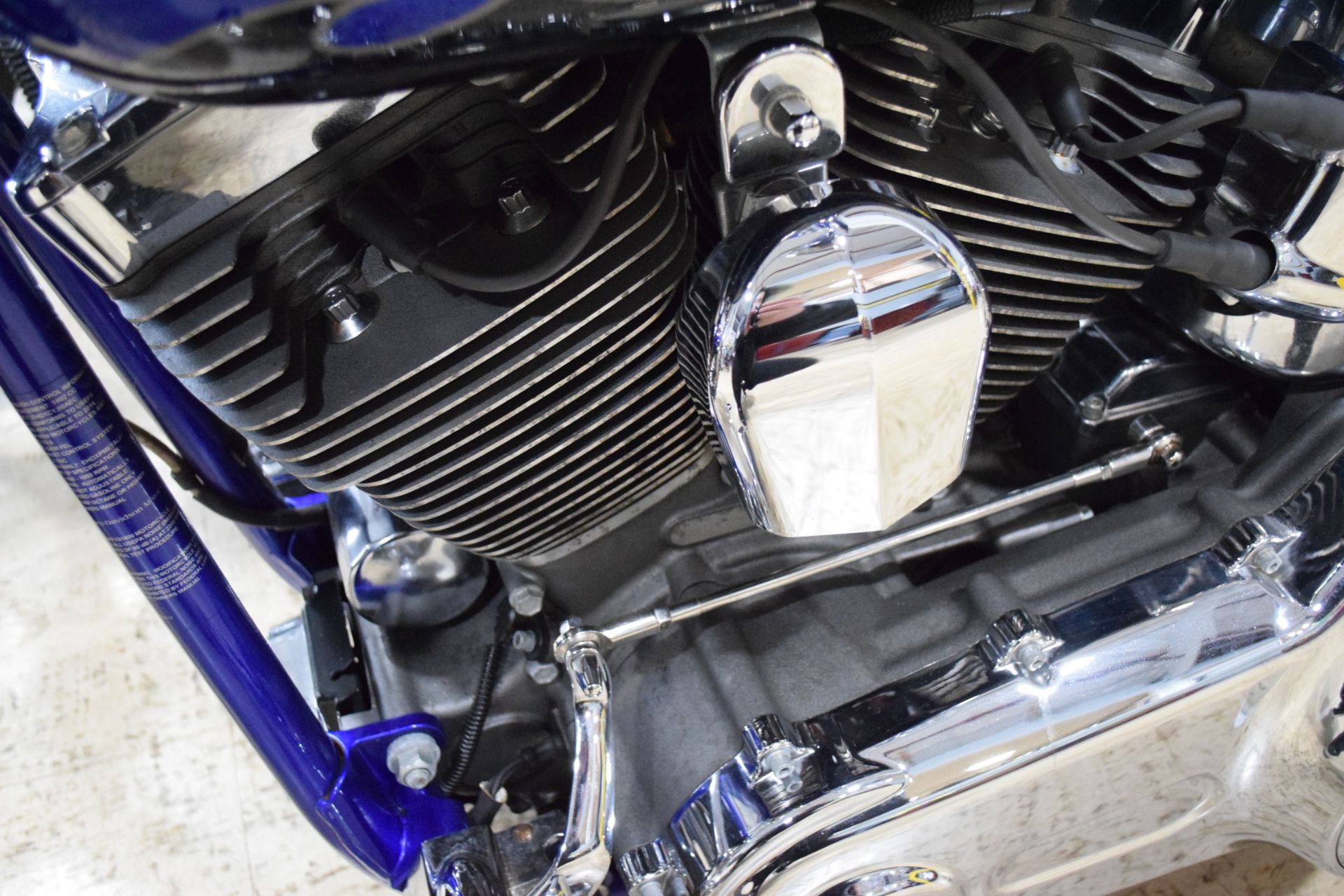 2014 Harley-Davidson CVO™ Breakout® in Wauconda, Illinois - Photo 37