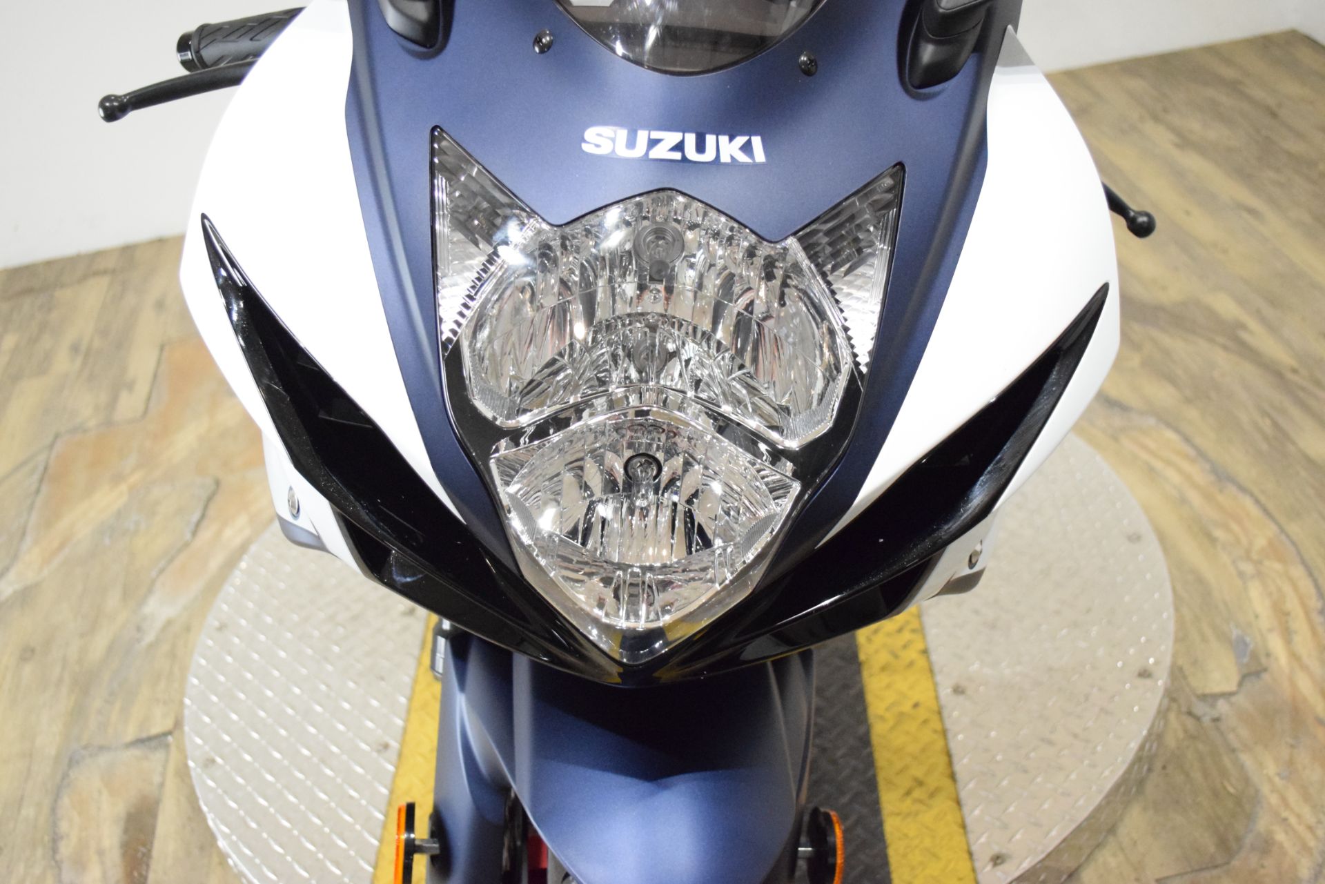 2024 Suzuki GSX-R600 in Wauconda, Illinois - Photo 12