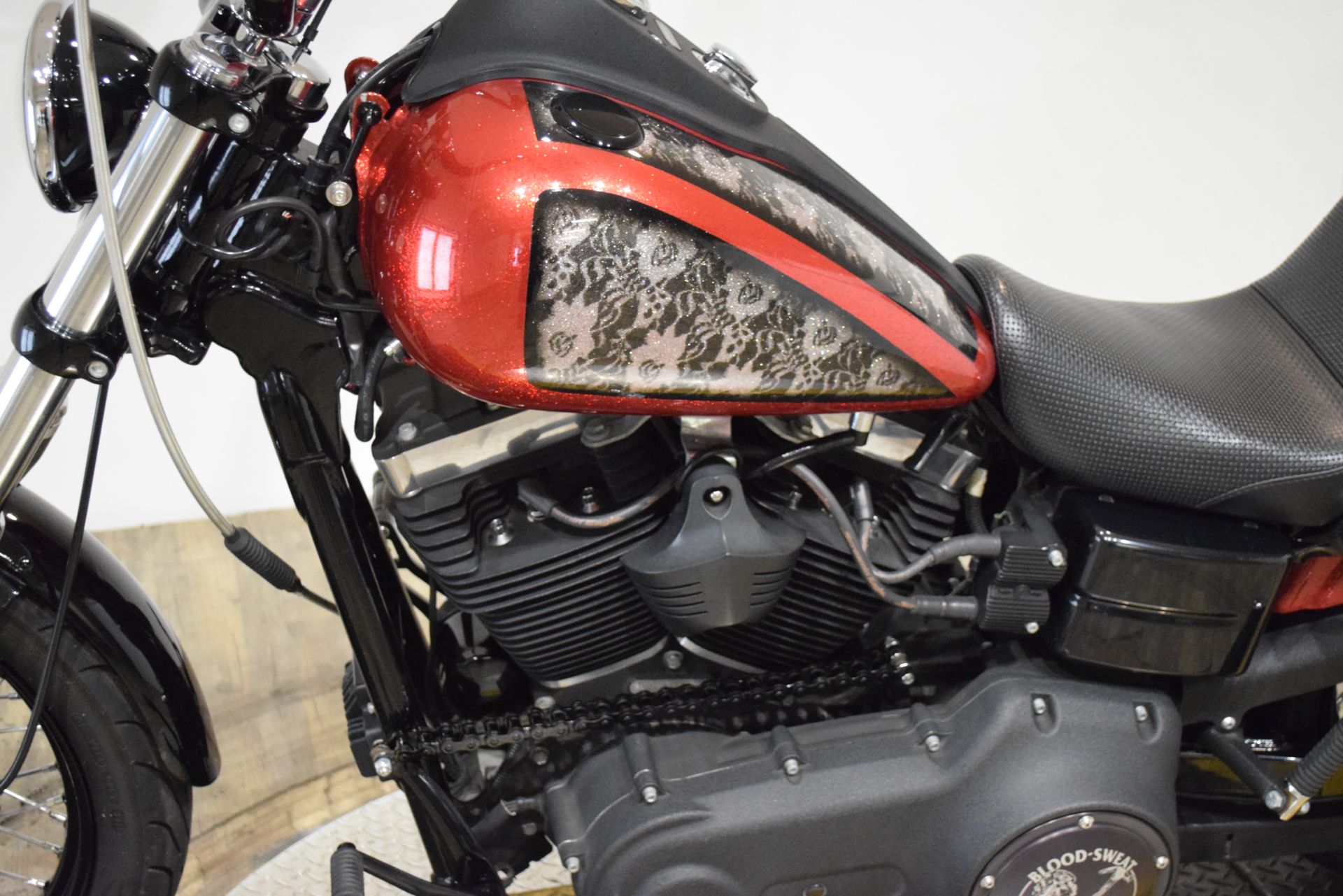 2014 Harley-Davidson Dyna® Street Bob® in Wauconda, Illinois - Photo 18