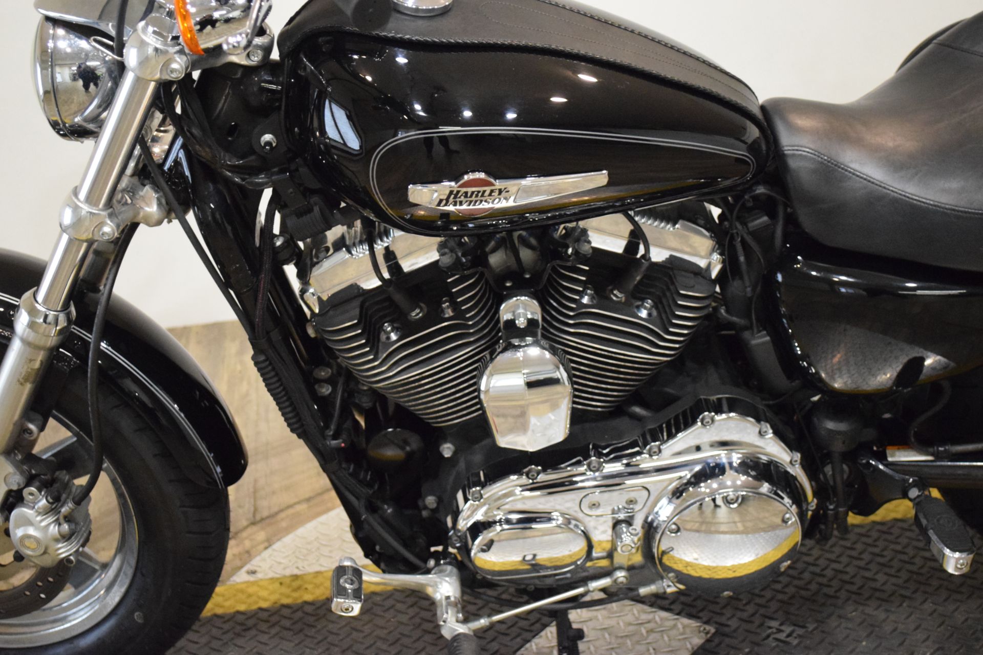 2012 Harley-Davidson Sportster® 1200 Custom in Wauconda, Illinois - Photo 18