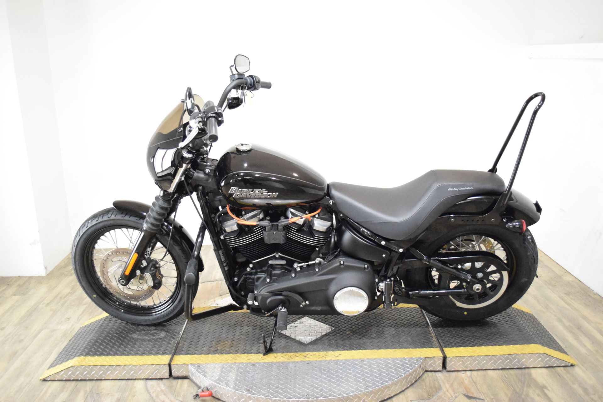 2019 Harley-Davidson Street Bob® in Wauconda, Illinois - Photo 16