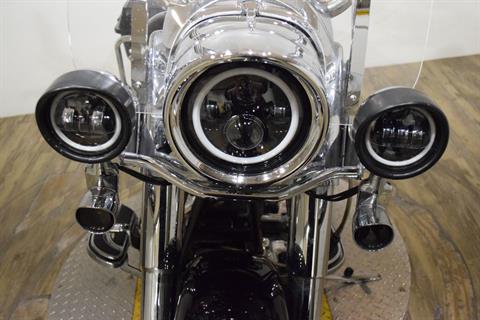 2006 Harley-Davidson Road King® Custom in Wauconda, Illinois - Photo 12
