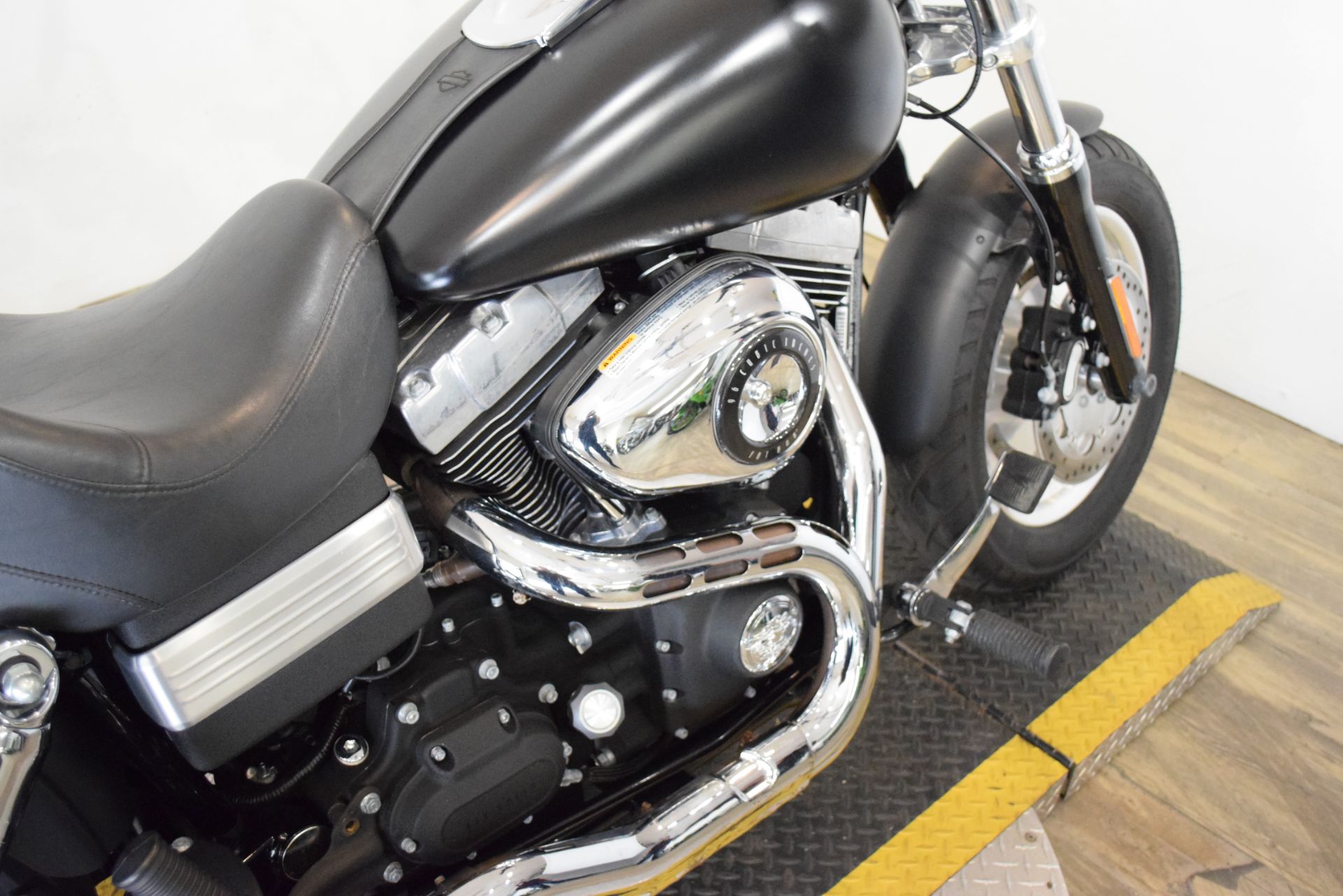 2011 Harley-Davidson Dyna® Fat Bob® in Wauconda, Illinois - Photo 6