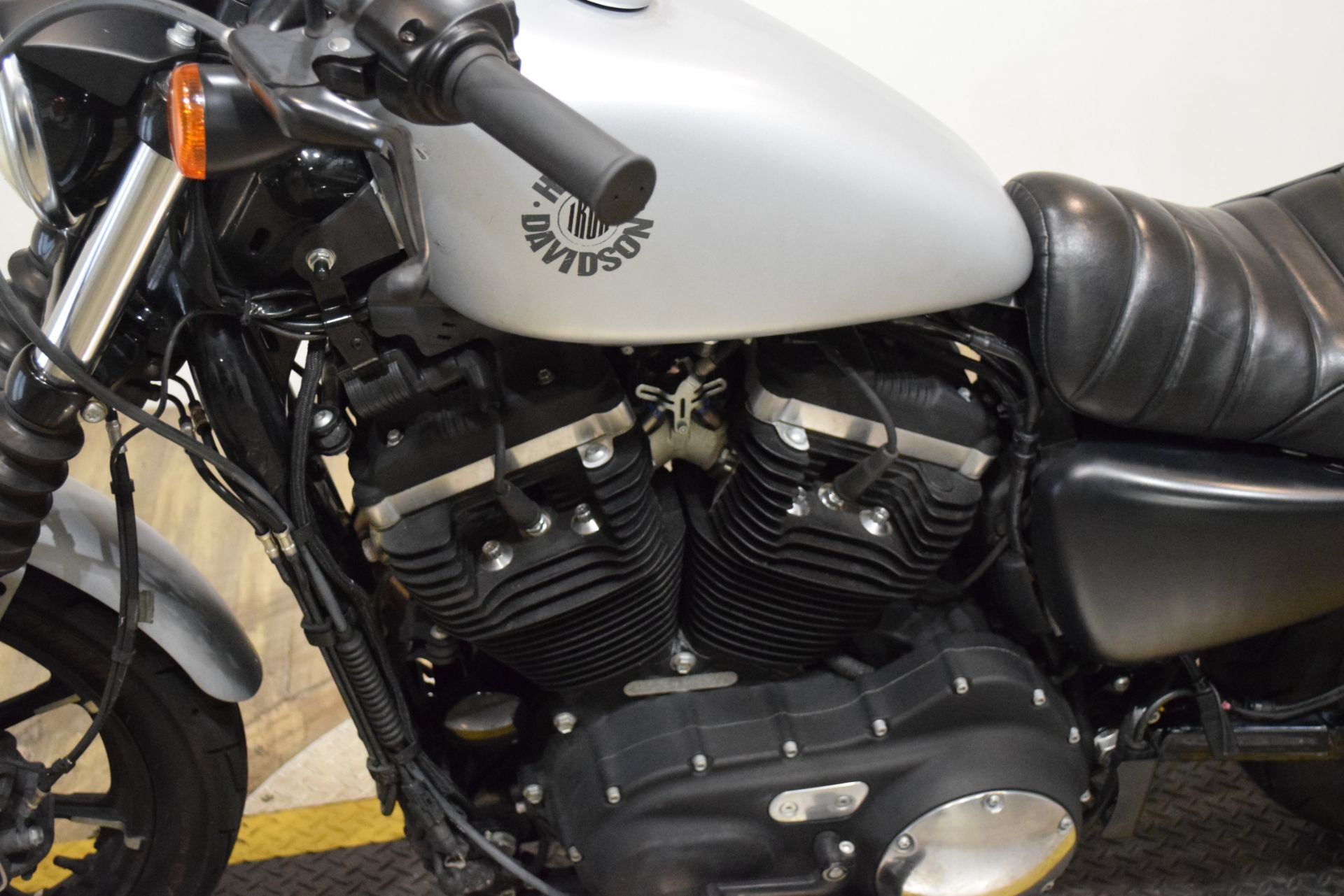 2020 Harley-Davidson Iron 883™ in Wauconda, Illinois - Photo 18
