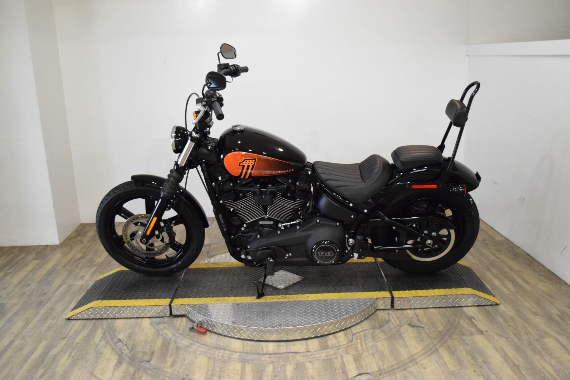 2022 Harley-Davidson Street Bob® 114 in Wauconda, Illinois - Photo 15