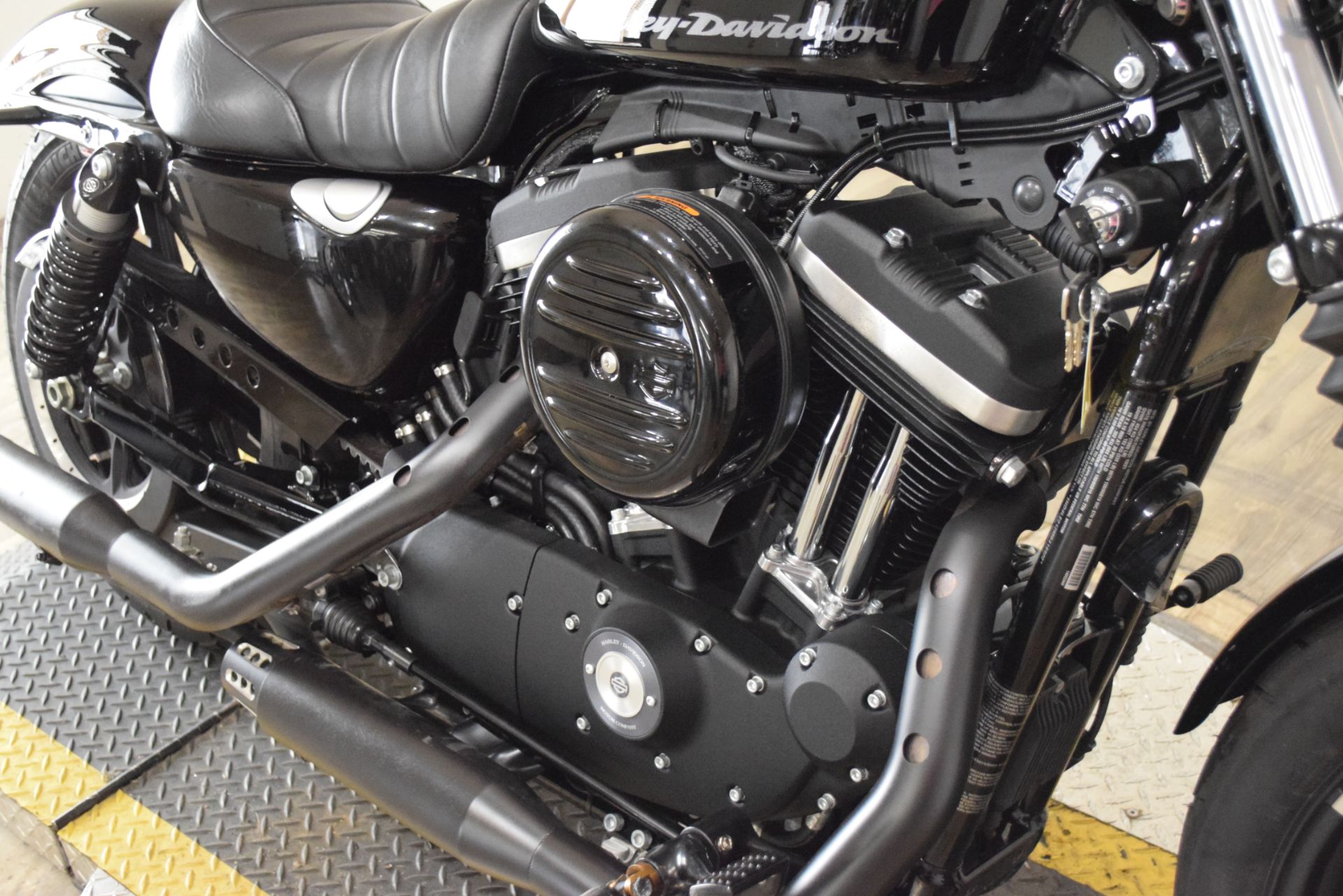 2021 Harley-Davidson XL883N Iron 883 in Wauconda, Illinois - Photo 4