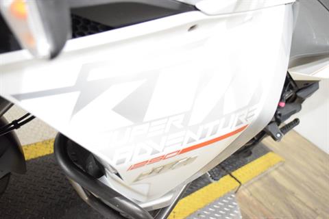 2015 KTM 1290 Super Adventure in Wauconda, Illinois - Photo 19