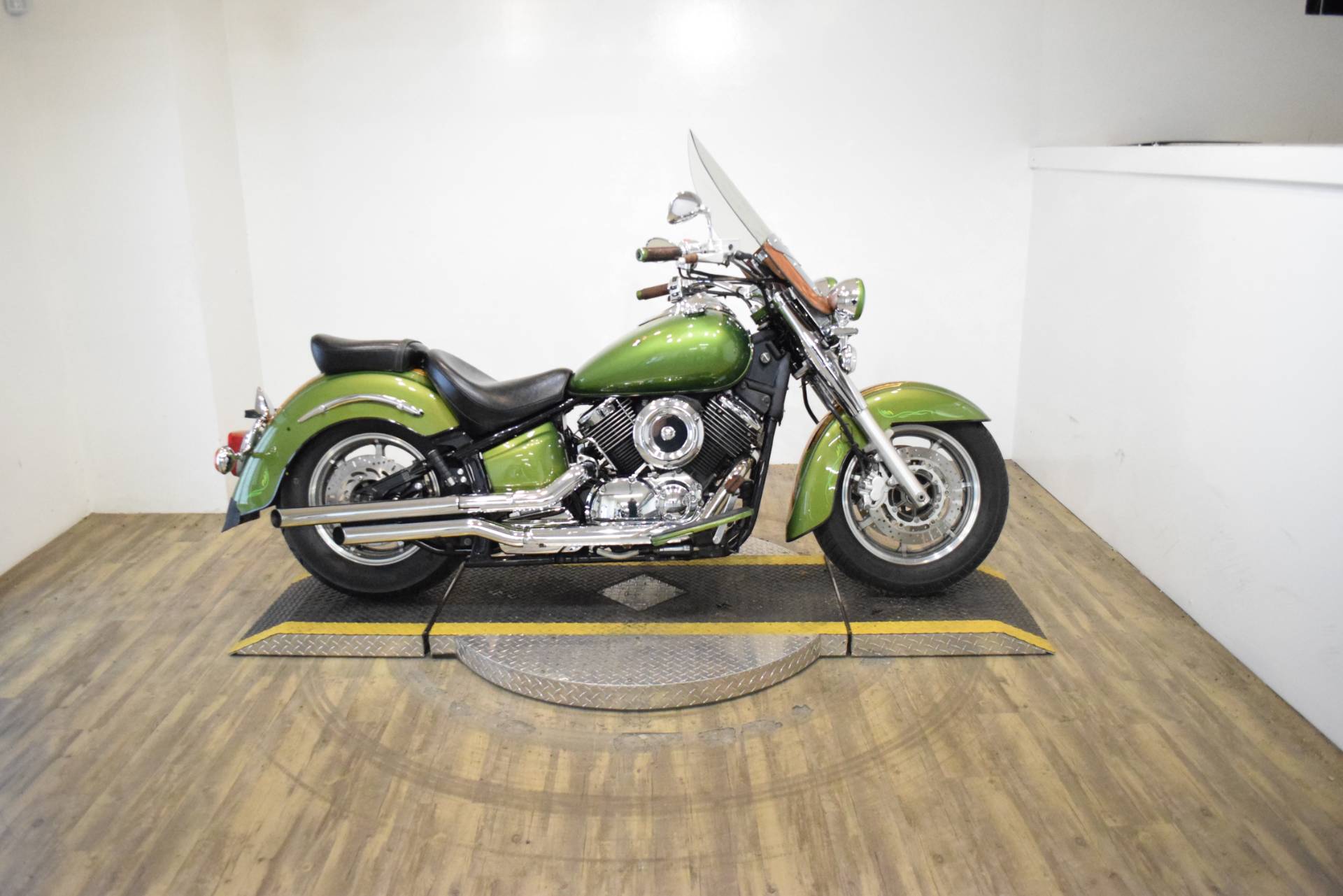 2005 yamaha v star 1100