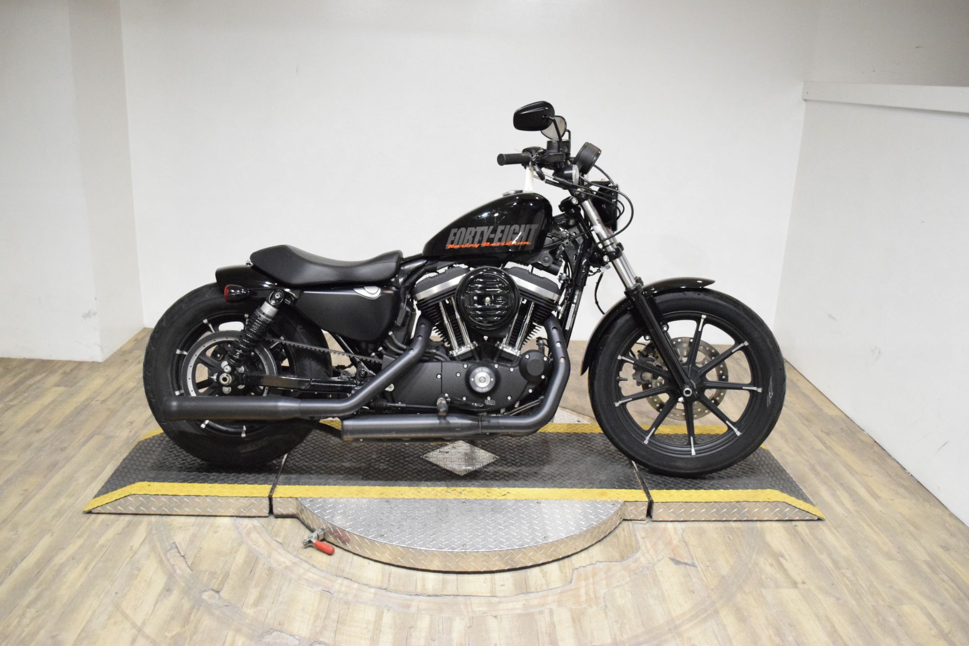2021 Harley-Davidson Iron 883™ in Wauconda, Illinois - Photo 1