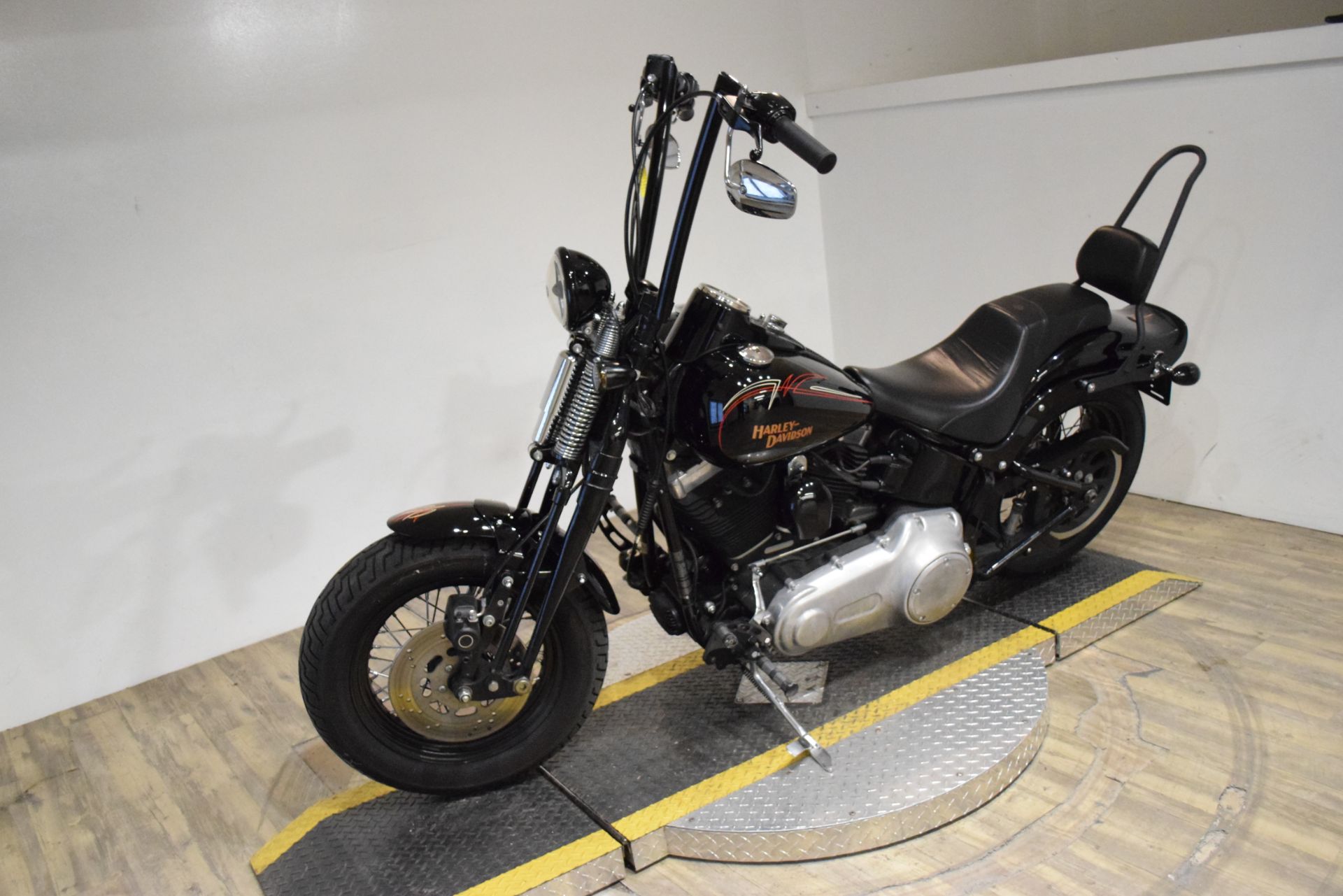 2009 Harley-Davidson Softail® Cross Bones™ in Wauconda, Illinois - Photo 22