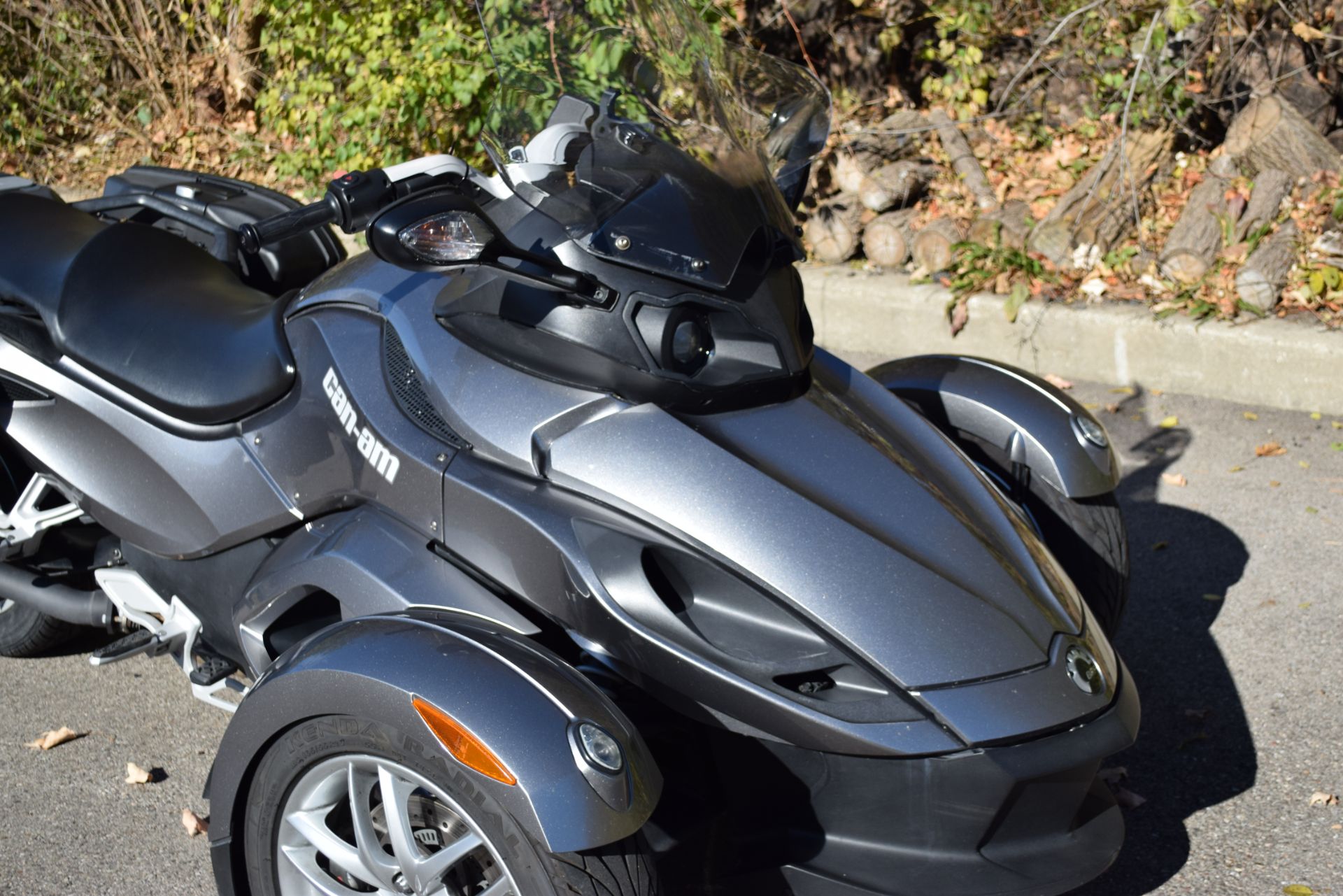 2013 Can-Am Spyder® RS-S SE5 in Wauconda, Illinois - Photo 3