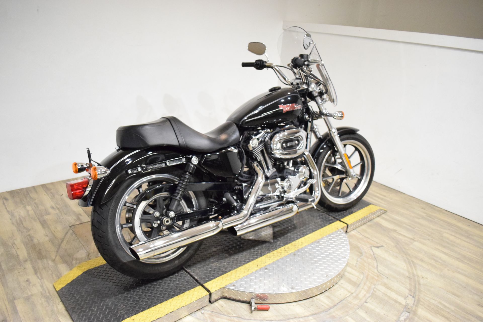 2014 Harley-Davidson SuperLow® 1200T in Wauconda, Illinois - Photo 9