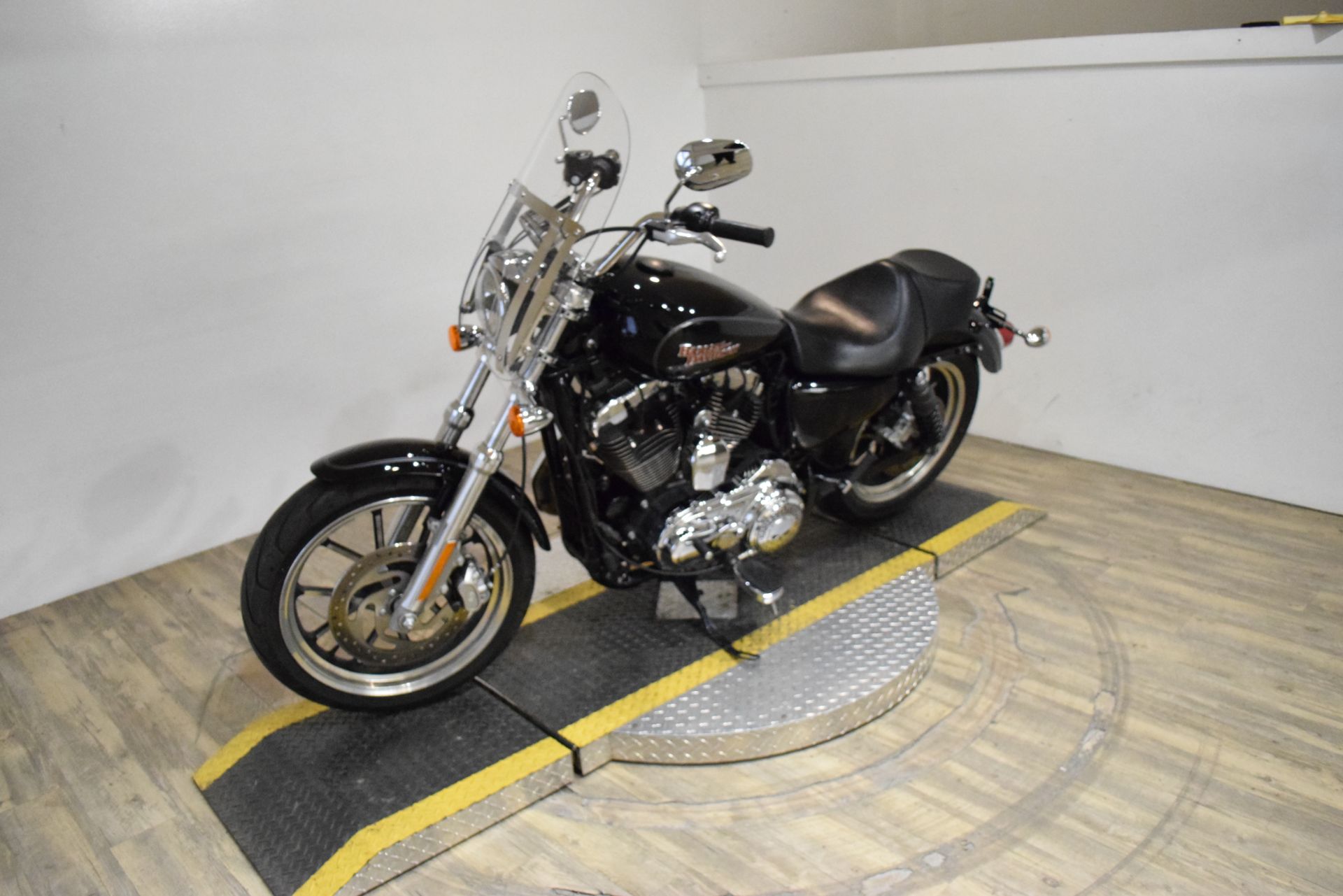 2014 Harley-Davidson SuperLow® 1200T in Wauconda, Illinois - Photo 22
