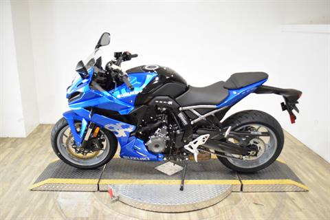 2024 Suzuki GSX-8R in Wauconda, Illinois - Photo 15