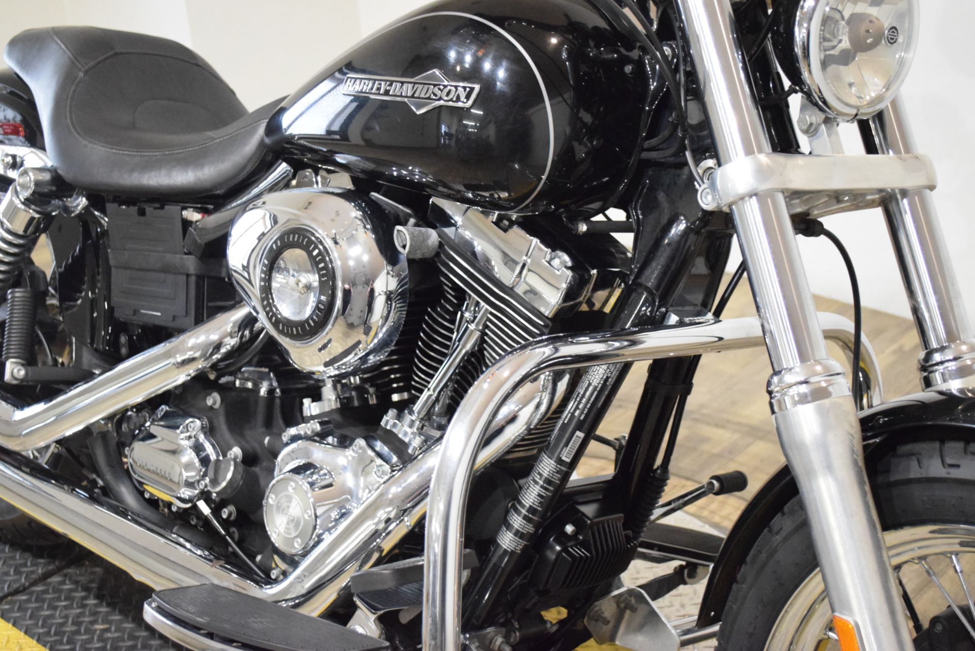 2012 Harley-Davidson Dyna® Super Glide® Custom in Wauconda, Illinois - Photo 4