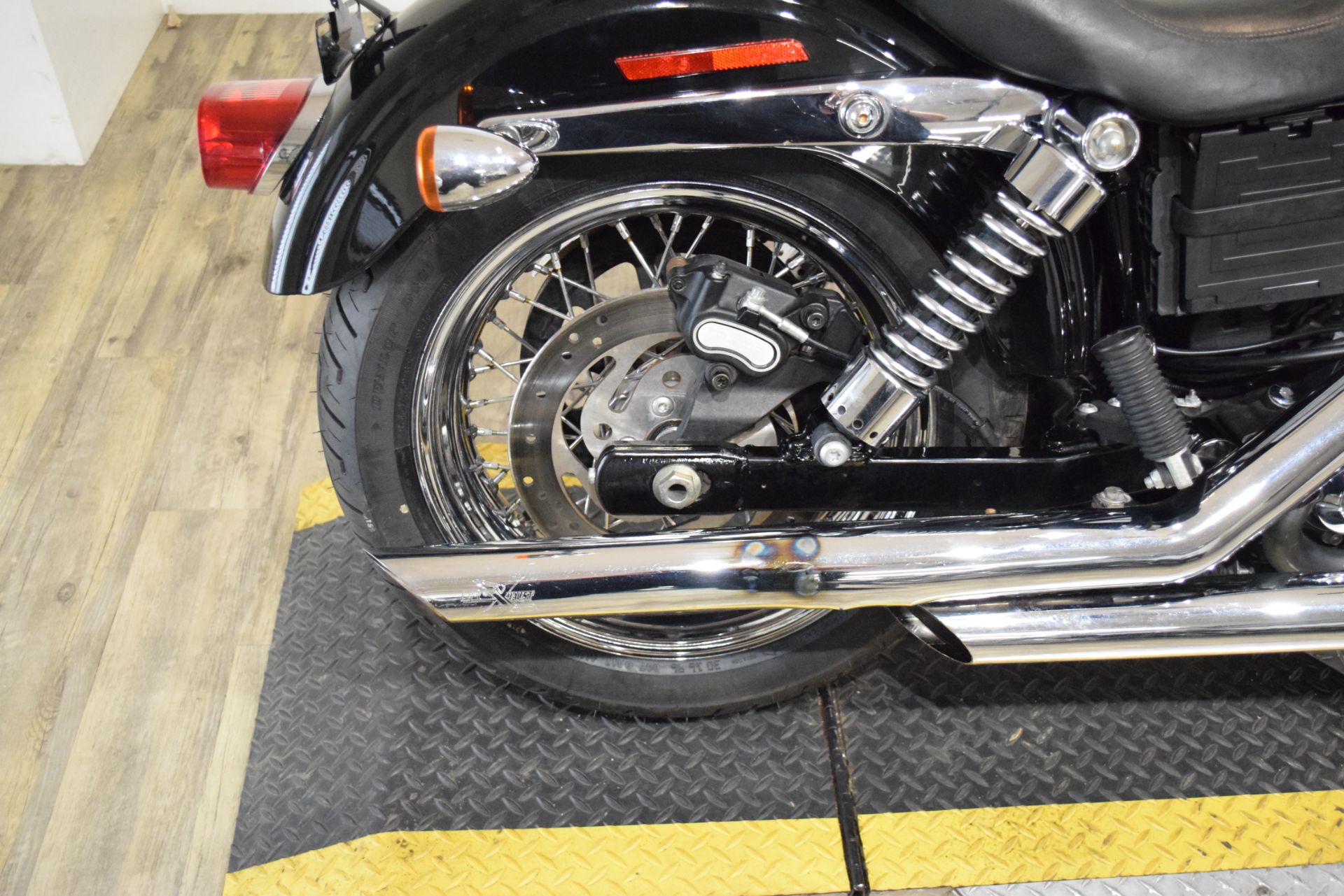 2012 Harley-Davidson Dyna® Super Glide® Custom in Wauconda, Illinois - Photo 8