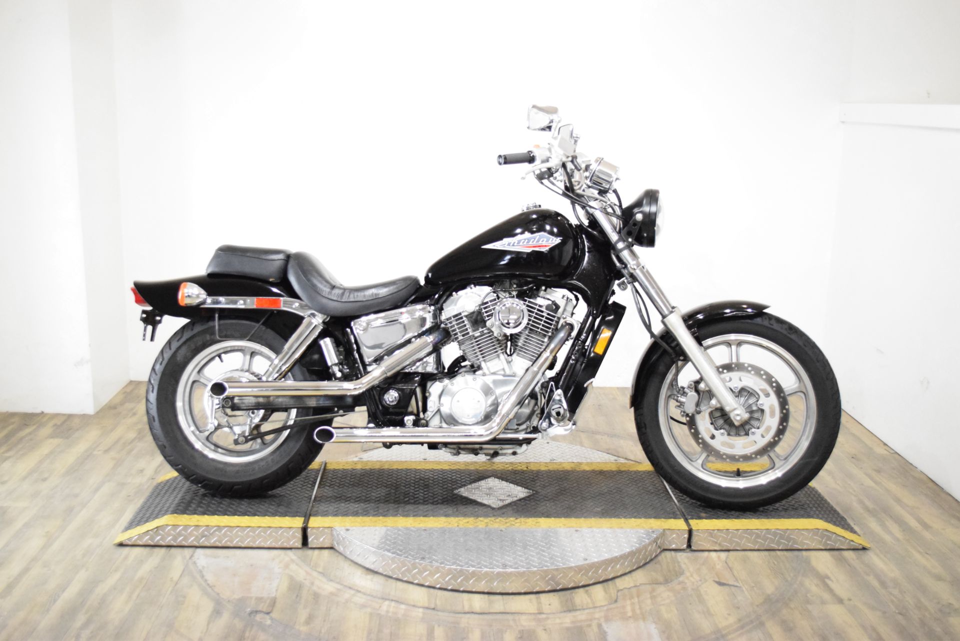 1995 Honda Shadow 1100 in Wauconda, Illinois - Photo 1