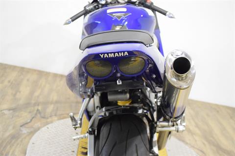 2001 Yamaha YZF-R6 in Wauconda, Illinois - Photo 24