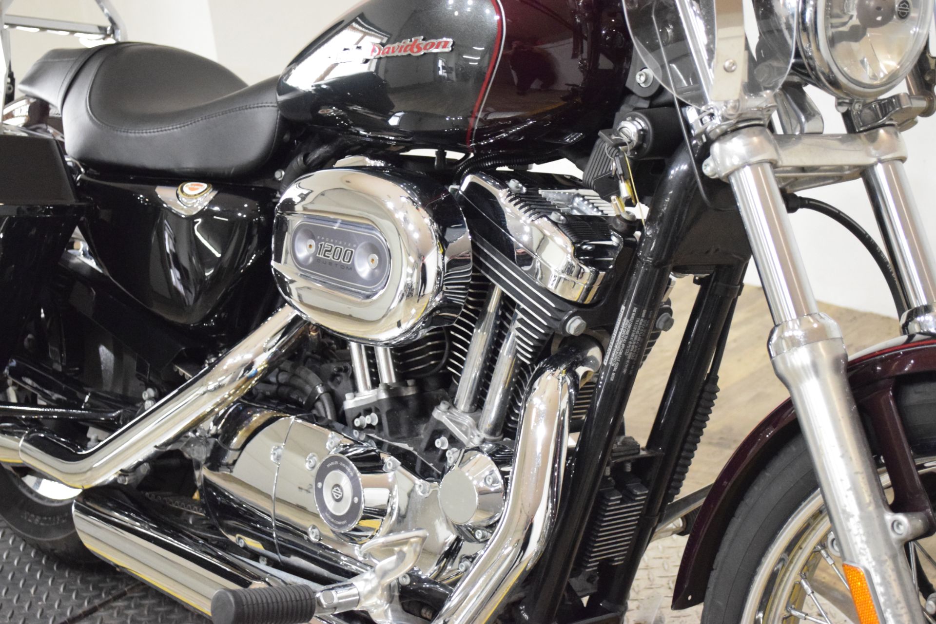 2005 Harley-Davidson Sportster® XL 1200 Custom in Wauconda, Illinois - Photo 4