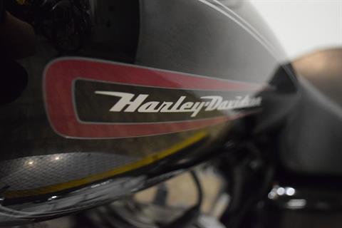 2009 Harley-Davidson Sportster 883 Custom in Wauconda, Illinois - Photo 21