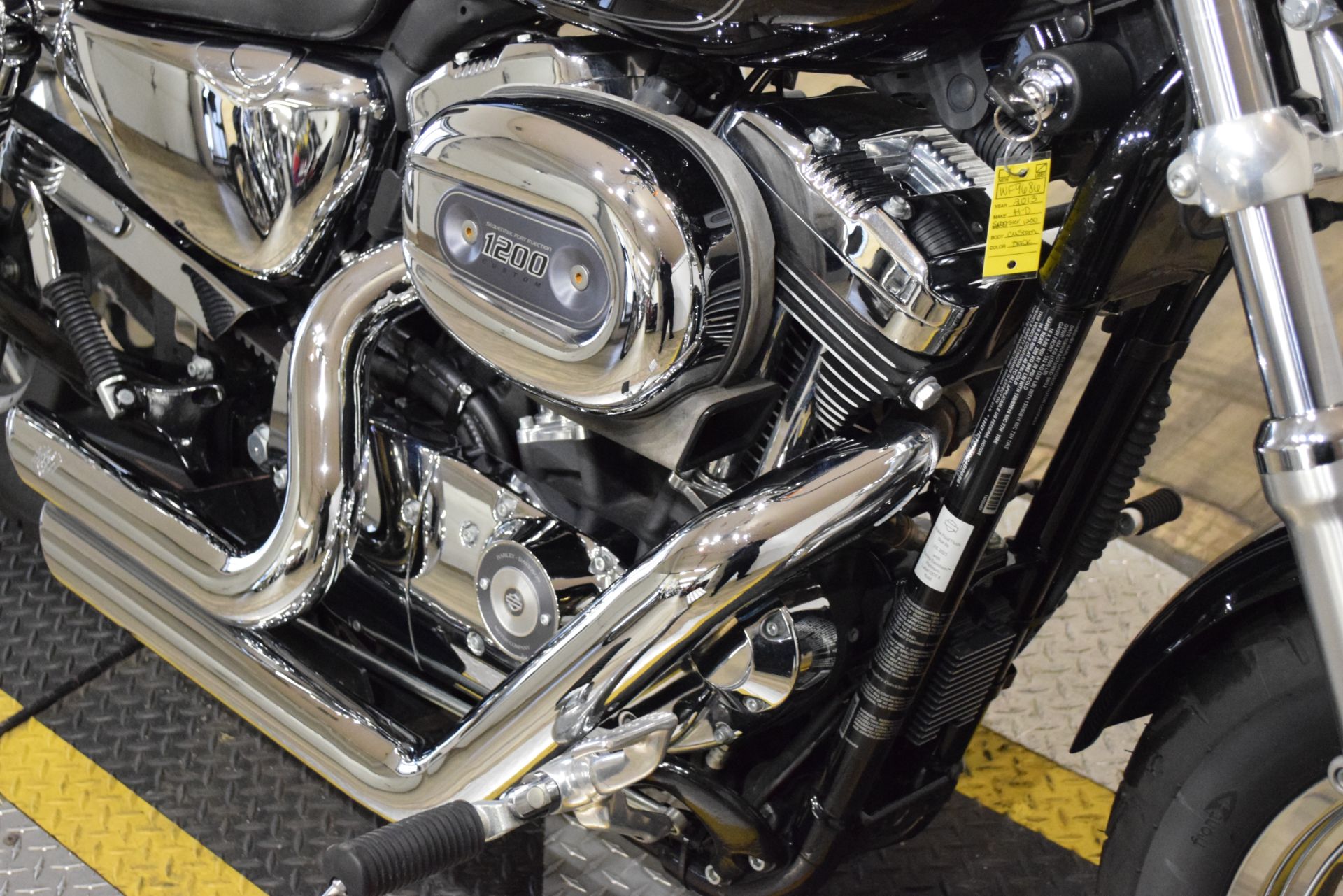 2013 Harley-Davidson Sportster® 1200 Custom in Wauconda, Illinois - Photo 4
