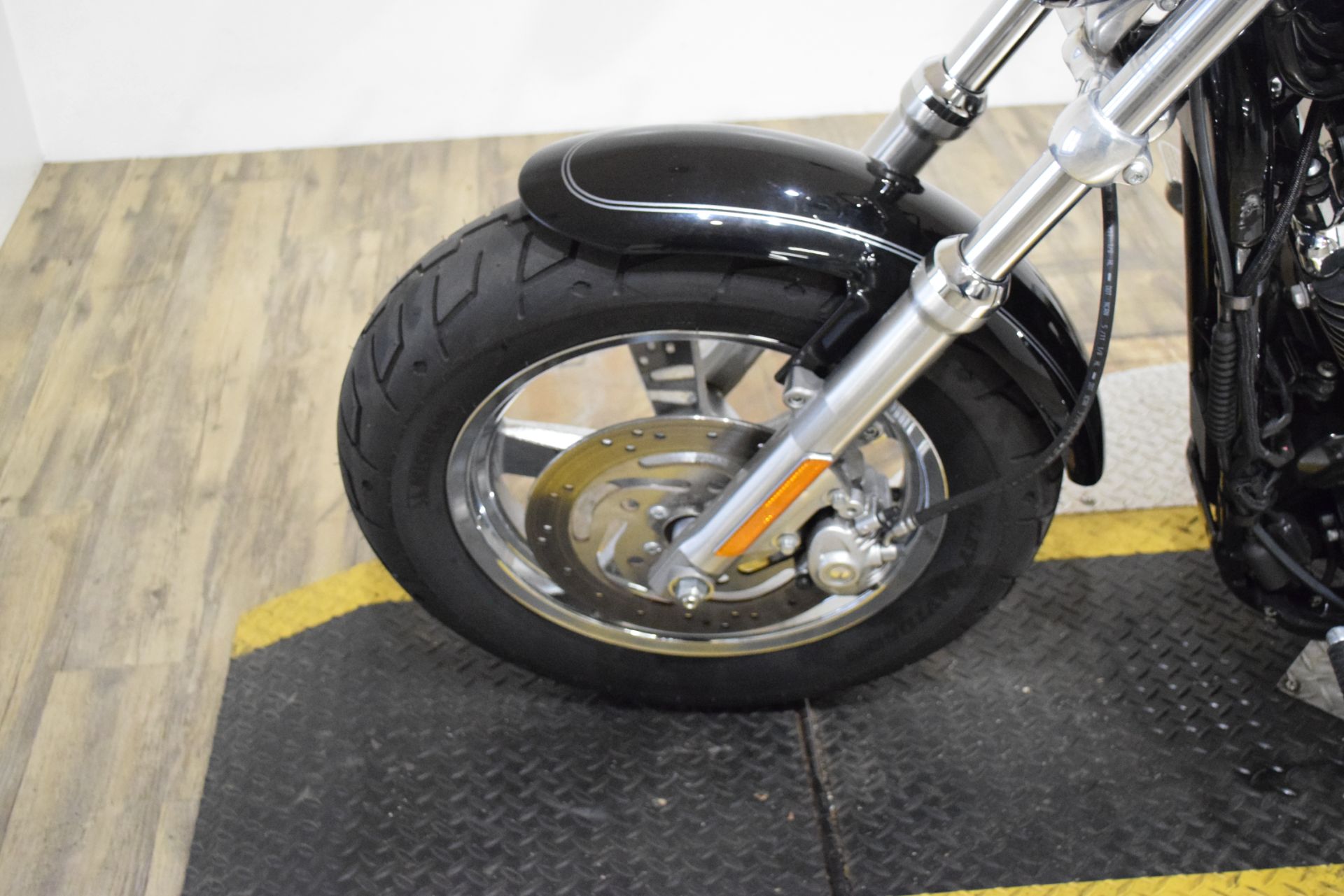 2013 Harley-Davidson Sportster® 1200 Custom in Wauconda, Illinois - Photo 21