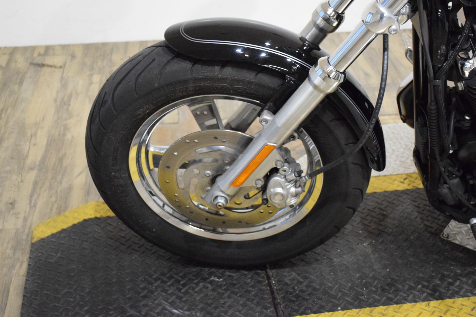2013 Harley-Davidson Sportster® 1200 Custom in Wauconda, Illinois - Photo 21
