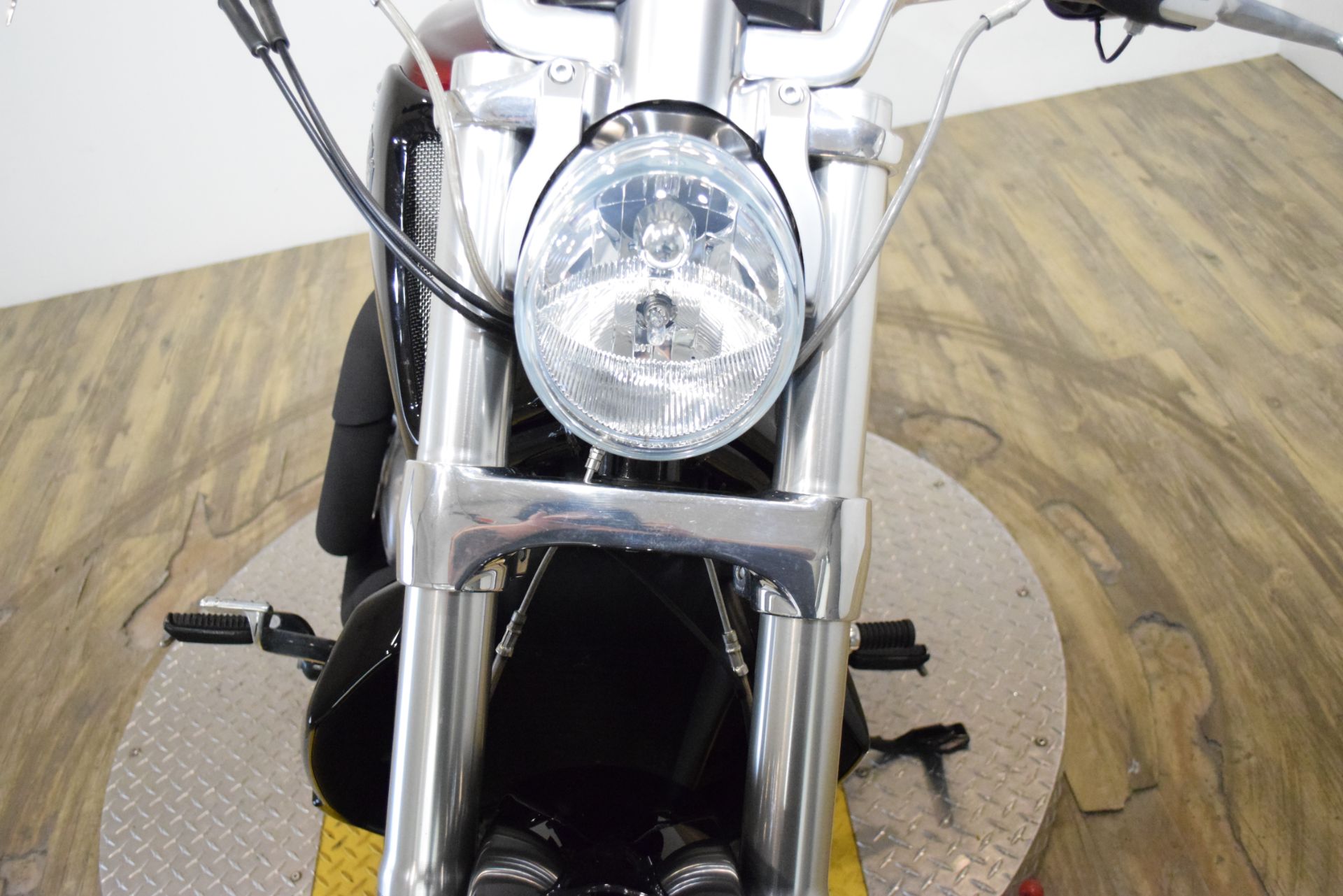 2015 Harley-Davidson V-Rod Muscle® in Wauconda, Illinois - Photo 12
