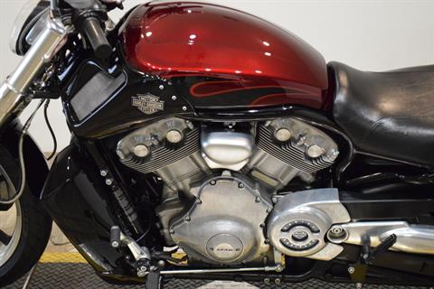 2015 Harley-Davidson V-Rod Muscle® in Wauconda, Illinois - Photo 18