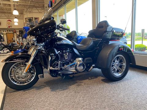 2019 Harley-Davidson Tri Glide® Ultra in Cortland, Ohio - Photo 1