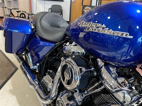 2017 Harley-Davidson Street Glide® Special in Cortland, Ohio - Photo 5