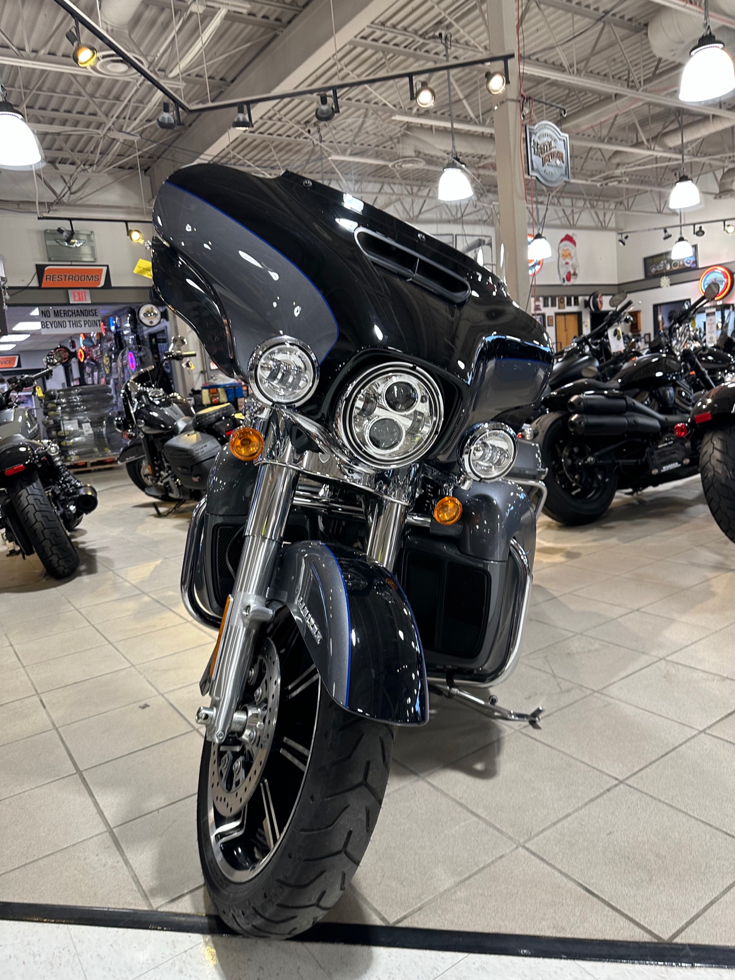 2021 Harley-Davidson Ultra Limited in Cortland, Ohio - Photo 2